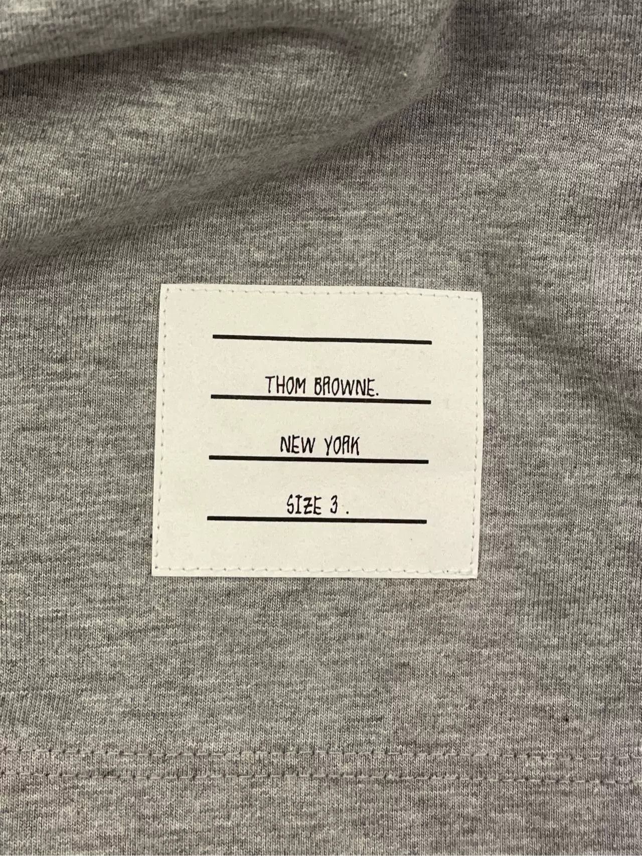 Thom Browne thom browne gray long sleeve t-shirt with print Size US M / EU 48-50 / 2 - 5 Thumbnail