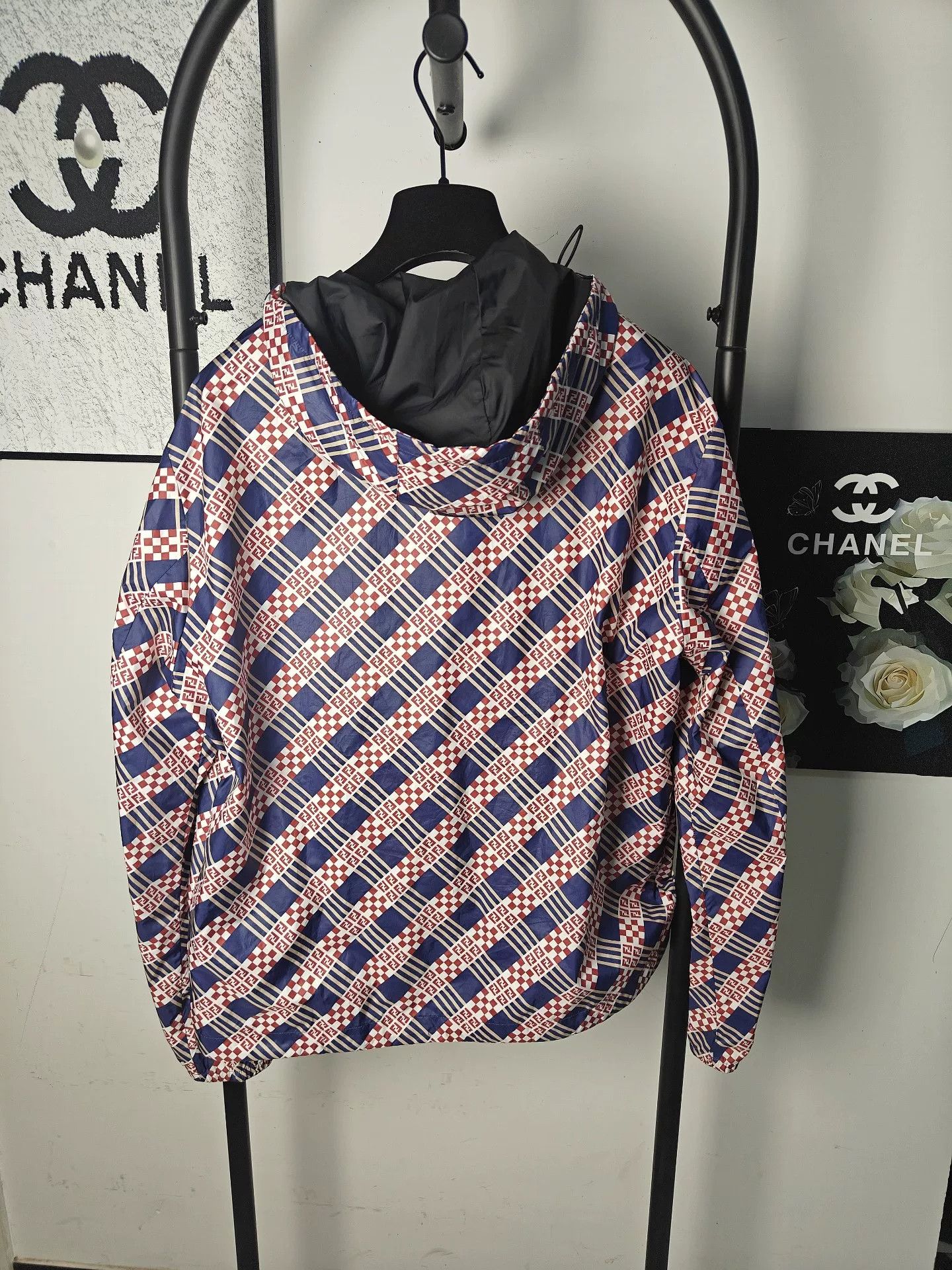 Fendi fendi printed dragon outerwear jacket Size US M / EU 48-50 / 2 - 2 Thumbnail