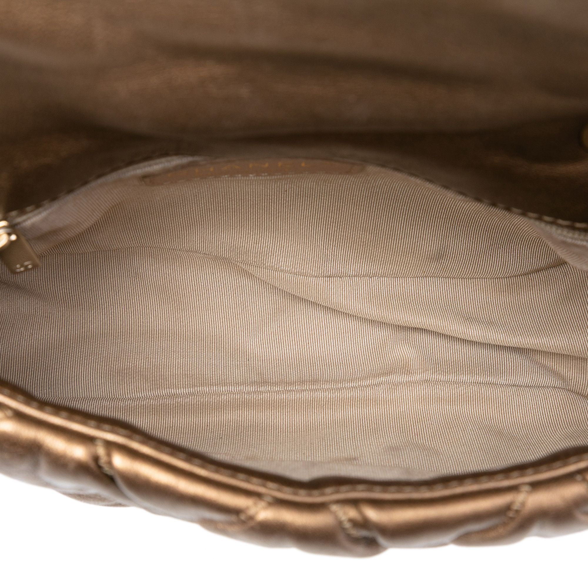 Chanel Chanel CC Lambskin Bubble Quilt Flap Size ONE SIZE - 4 Thumbnail