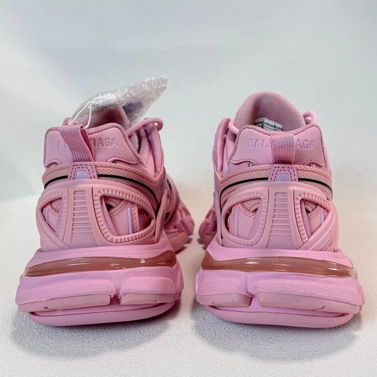Balenciaga balenciaga track 2.0 pink low-top sneakers Size US 6.5 / IT 36.5 - 4 Thumbnail