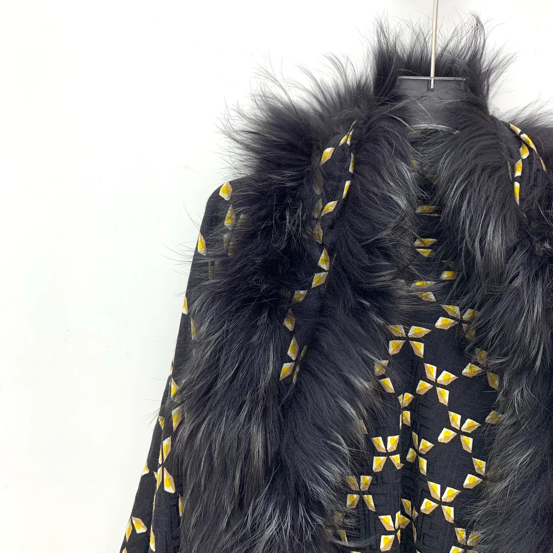 Fendi fendi geometric print silk shawl coat Size US M / EU 48-50 / 2 - 3 Thumbnail