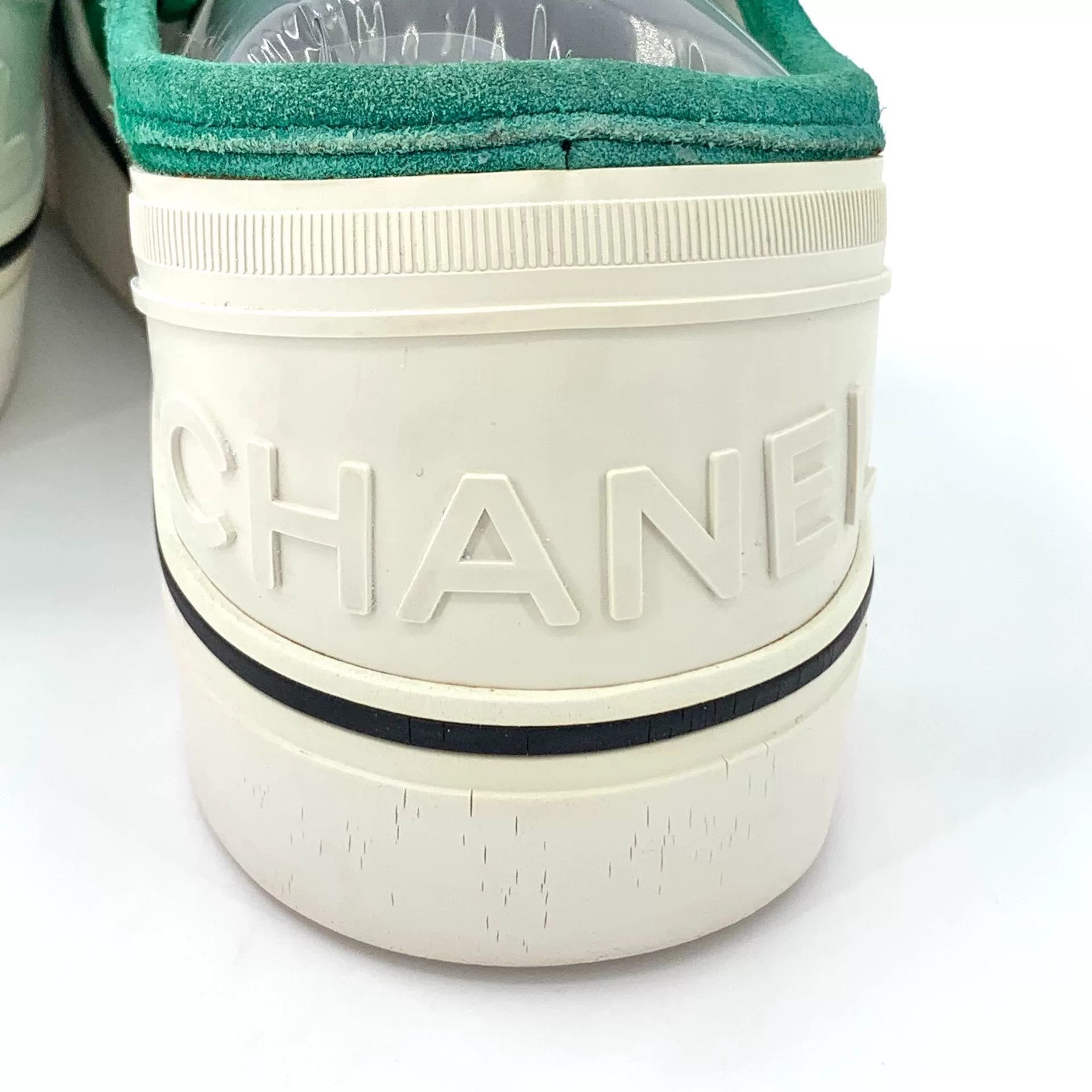 Chanel Chanel Green Canvas Lace-Up Sneakers Size US 6 / IT 36 - 8 Thumbnail