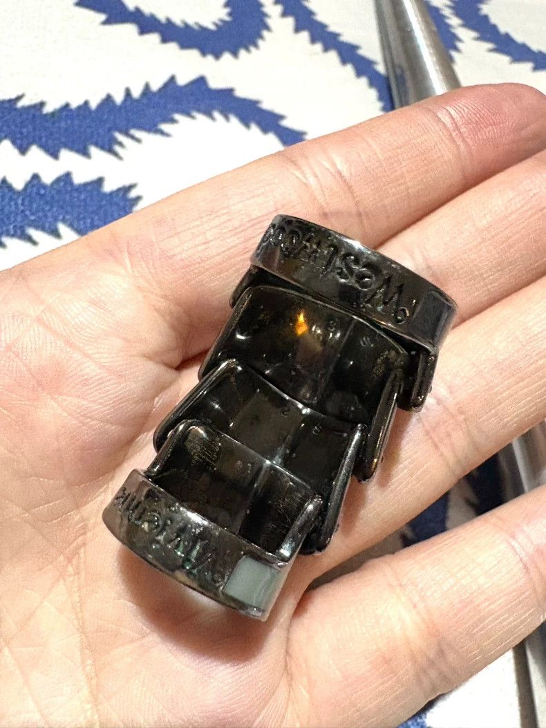 Vivienne Westwood Vivienne Westwood Gray Gradient Armor Ring Size ONE SIZE - 5 Thumbnail
