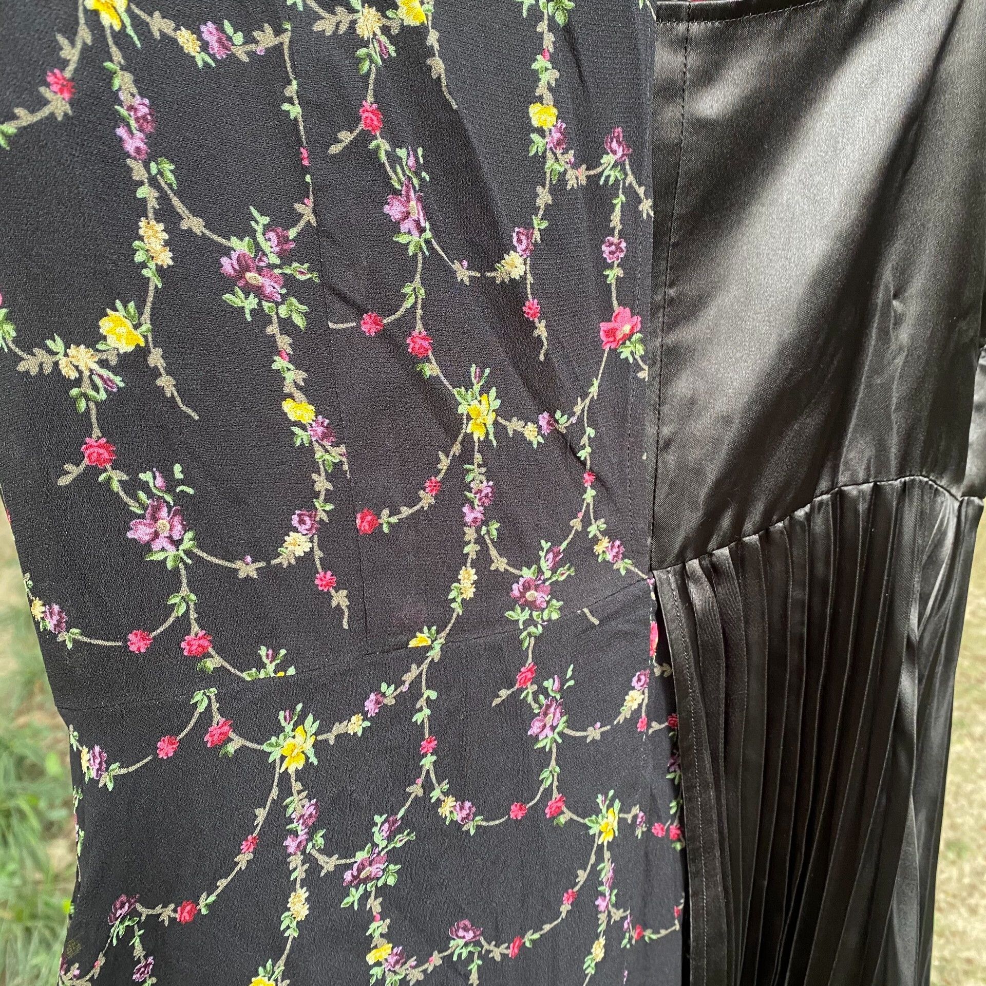 Junya Watanabe junya watanabe floral pleated dress Size M / US 6-8 / IT 42-44 - 5 Thumbnail