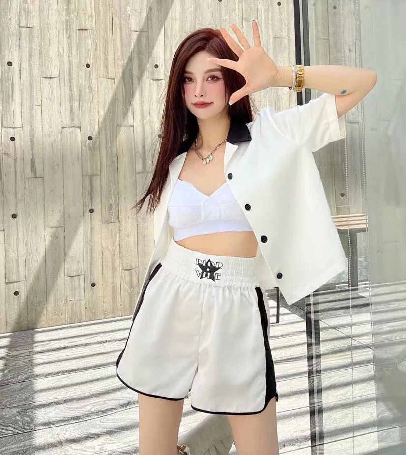 Dior white logo elastic waist casual shorts Size 28" / US 6 / IT 42 - 9 Thumbnail