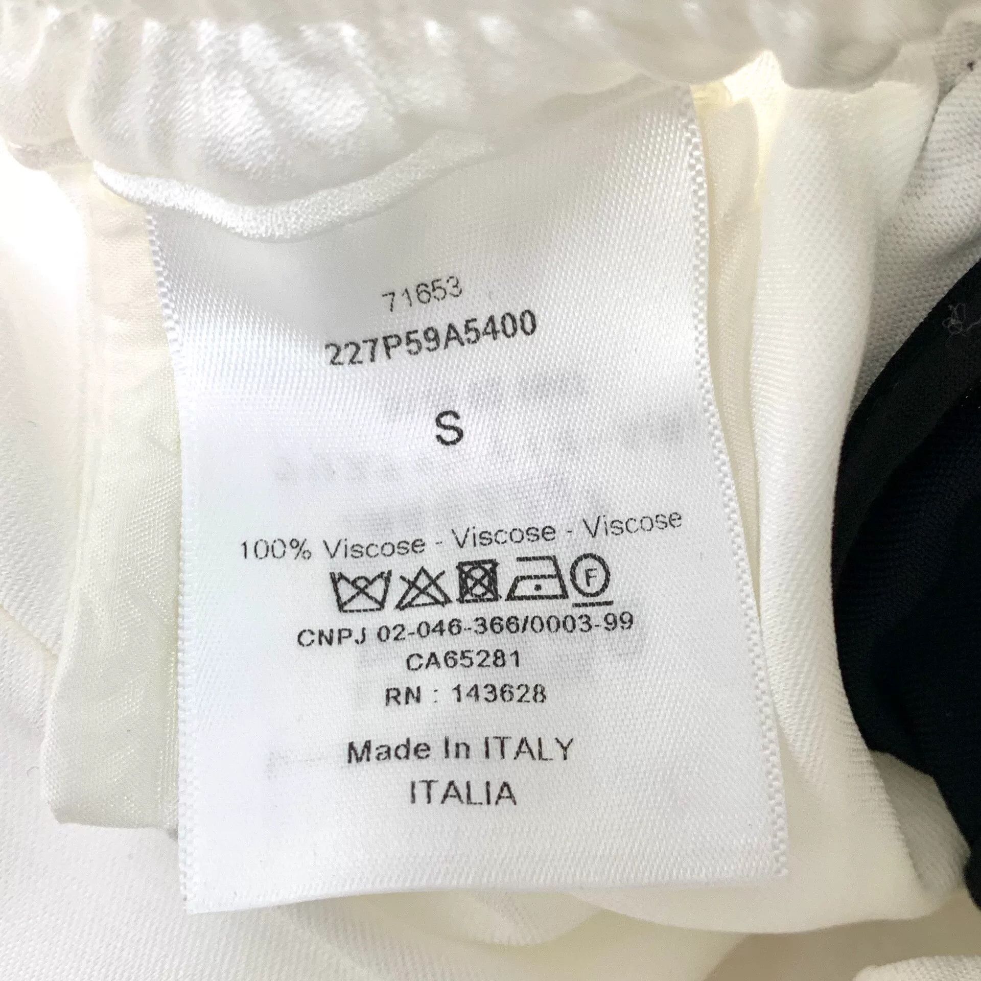 Dior white logo elastic waist casual shorts Size 28" / US 6 / IT 42 - 8 Thumbnail
