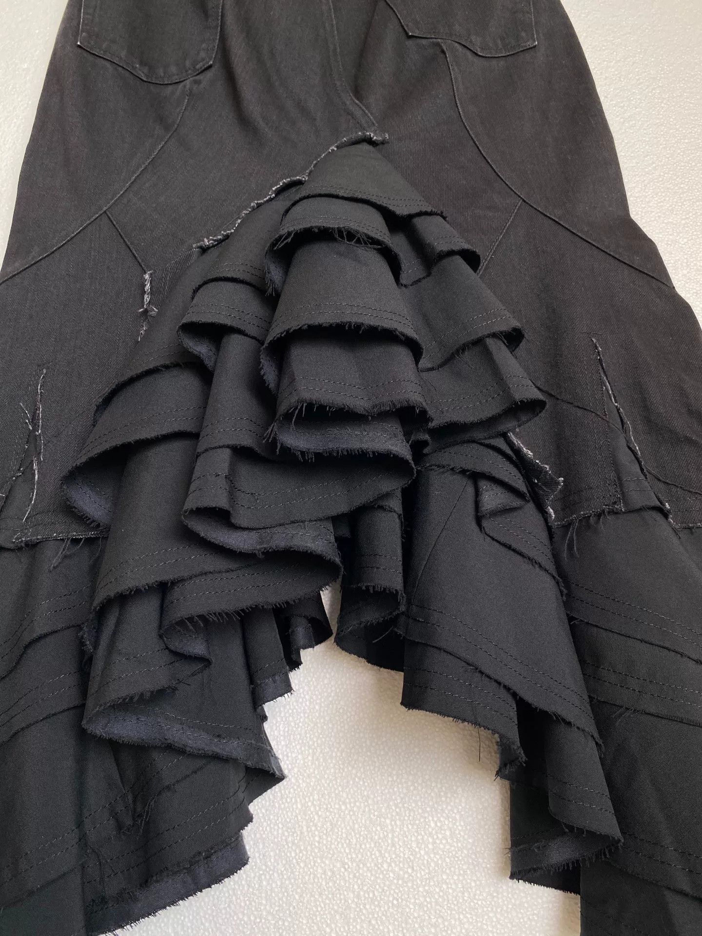 Junya Watanabe junya watanabe vintage black denim skirt Size 28" / US 6 / IT 42 - 8 Thumbnail