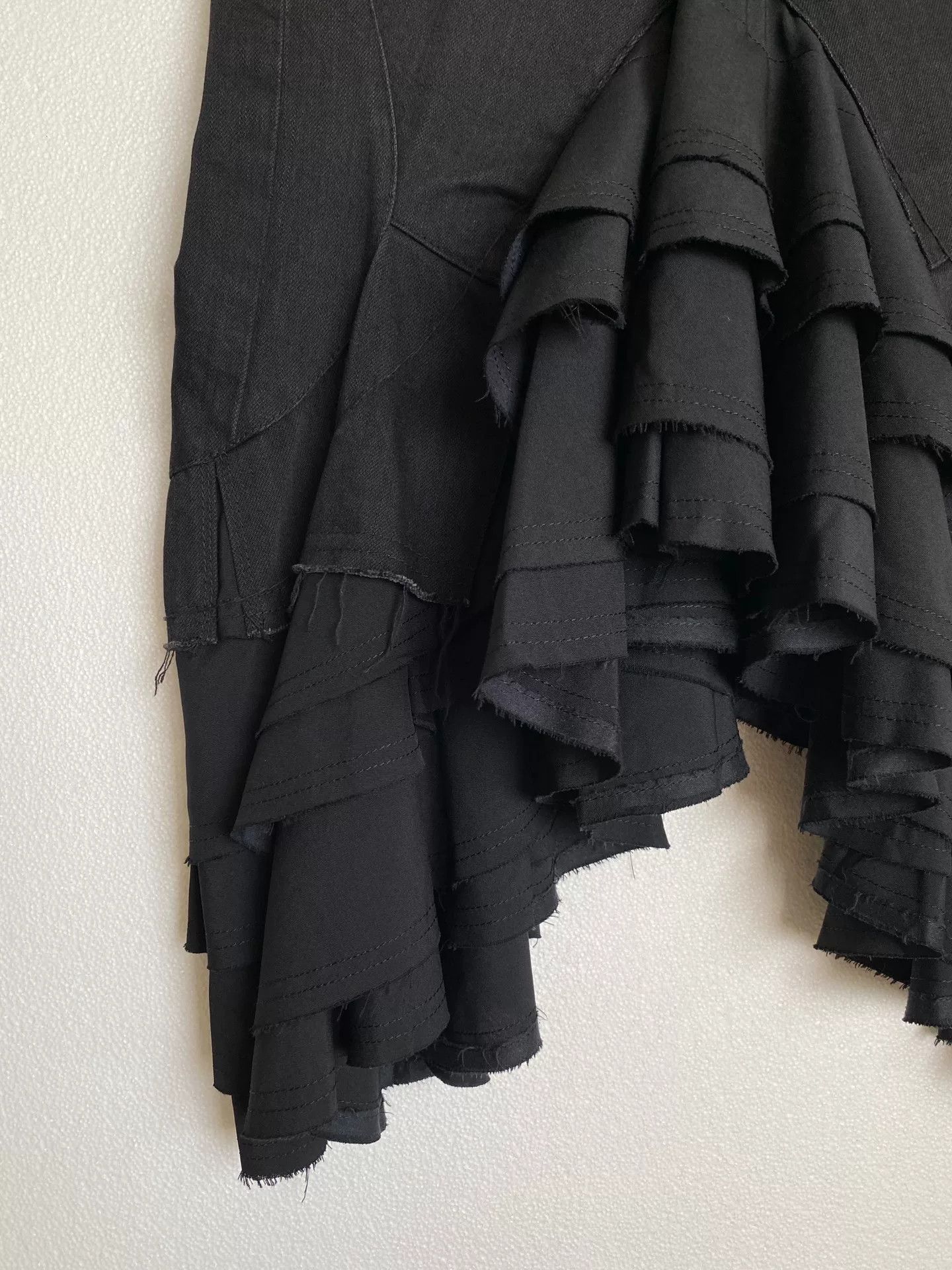 Junya Watanabe junya watanabe vintage black denim skirt Size 28" / US 6 / IT 42 - 4 Thumbnail
