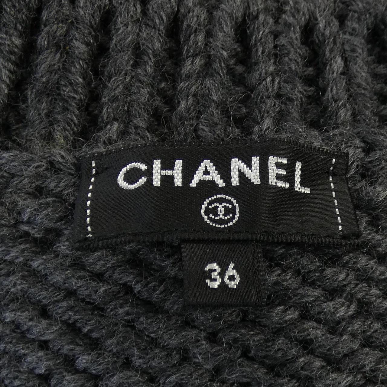 Chanel Chanel Chanel Knitwear Others Tops P57342K07534 17B DUTY FREE for USA Size ONE SIZE - 5 Thumbnail