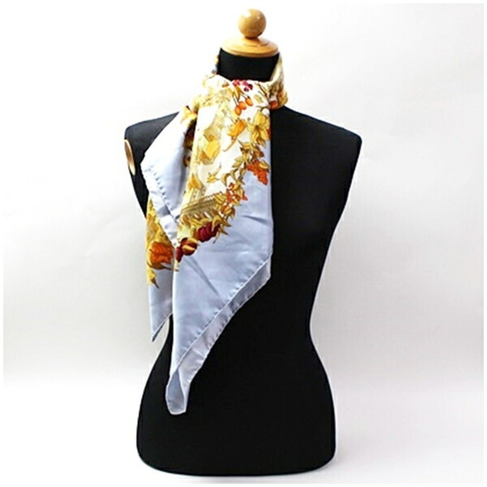 Hermes Hermes Scarf/Muffler Carré 90 "Au Pays de Cocagne" (In Paradise) for Women Size ONE SIZE - 4 Thumbnail