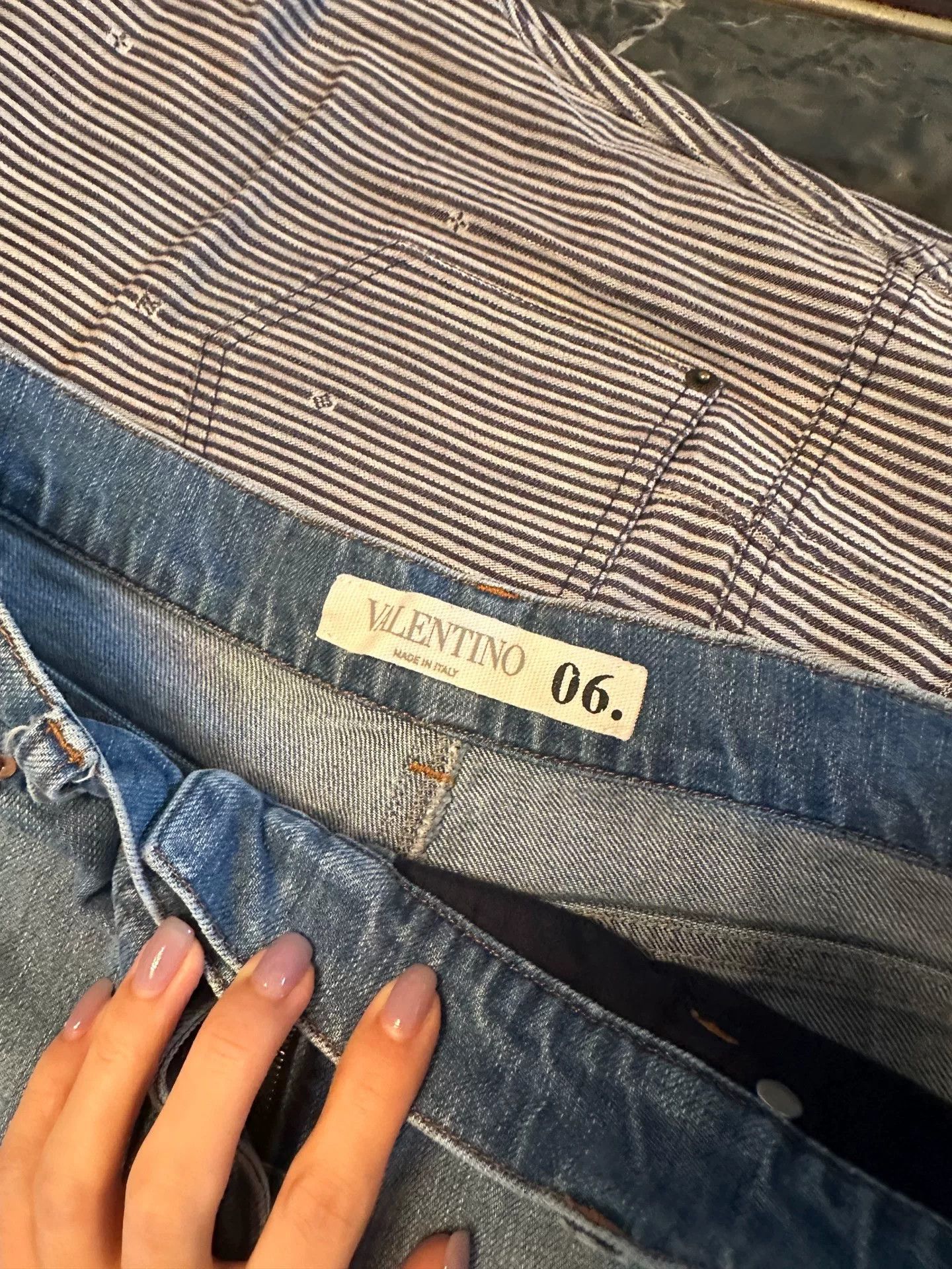 Valentino Valentino Studded Denim Jeans Size 26 Size US 26 / EU 42 - 2 Thumbnail