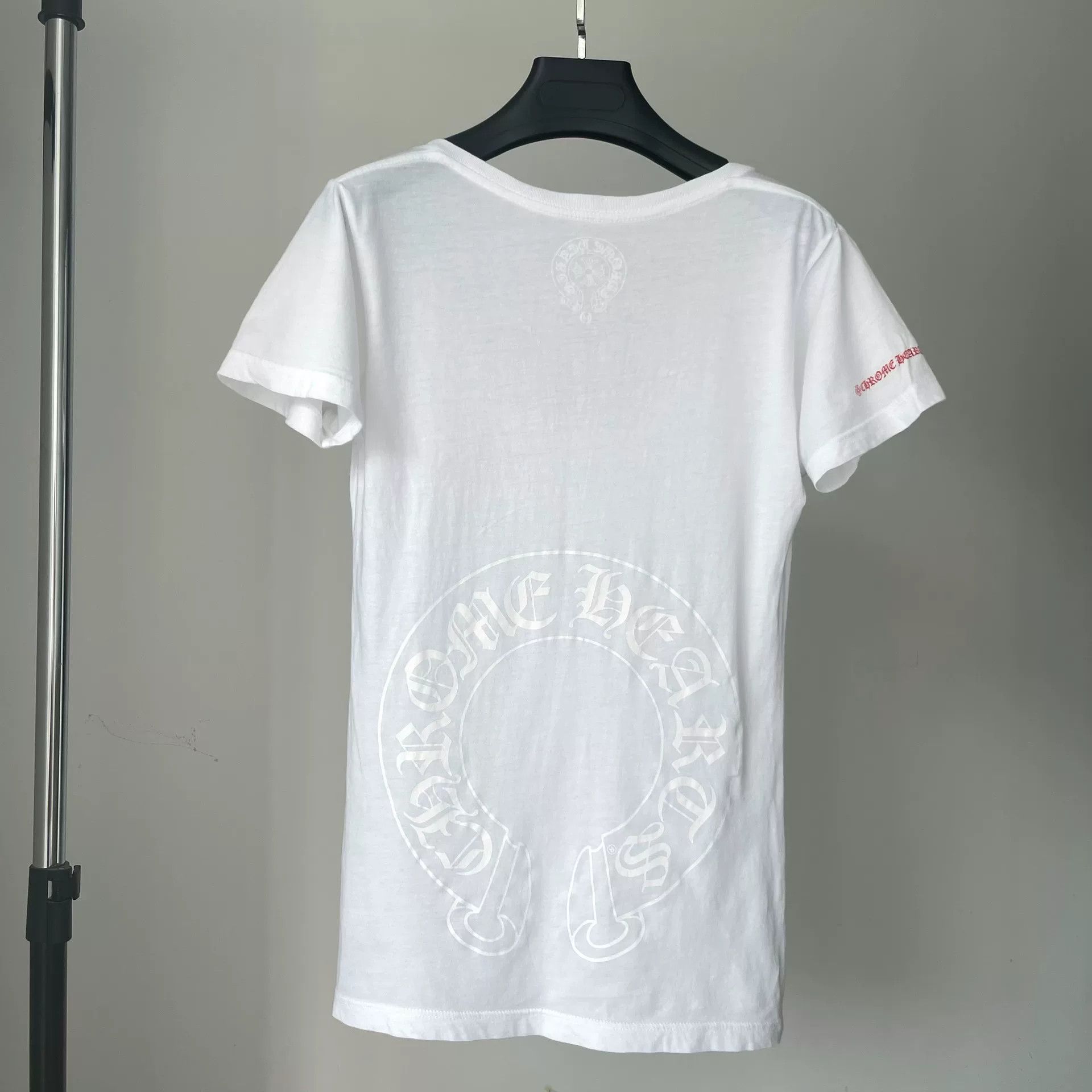 Chrome Hearts Chrome Hearts White V-Neck Short Sleeve Tee Size US XS / EU 42 / 0 - 2 Thumbnail