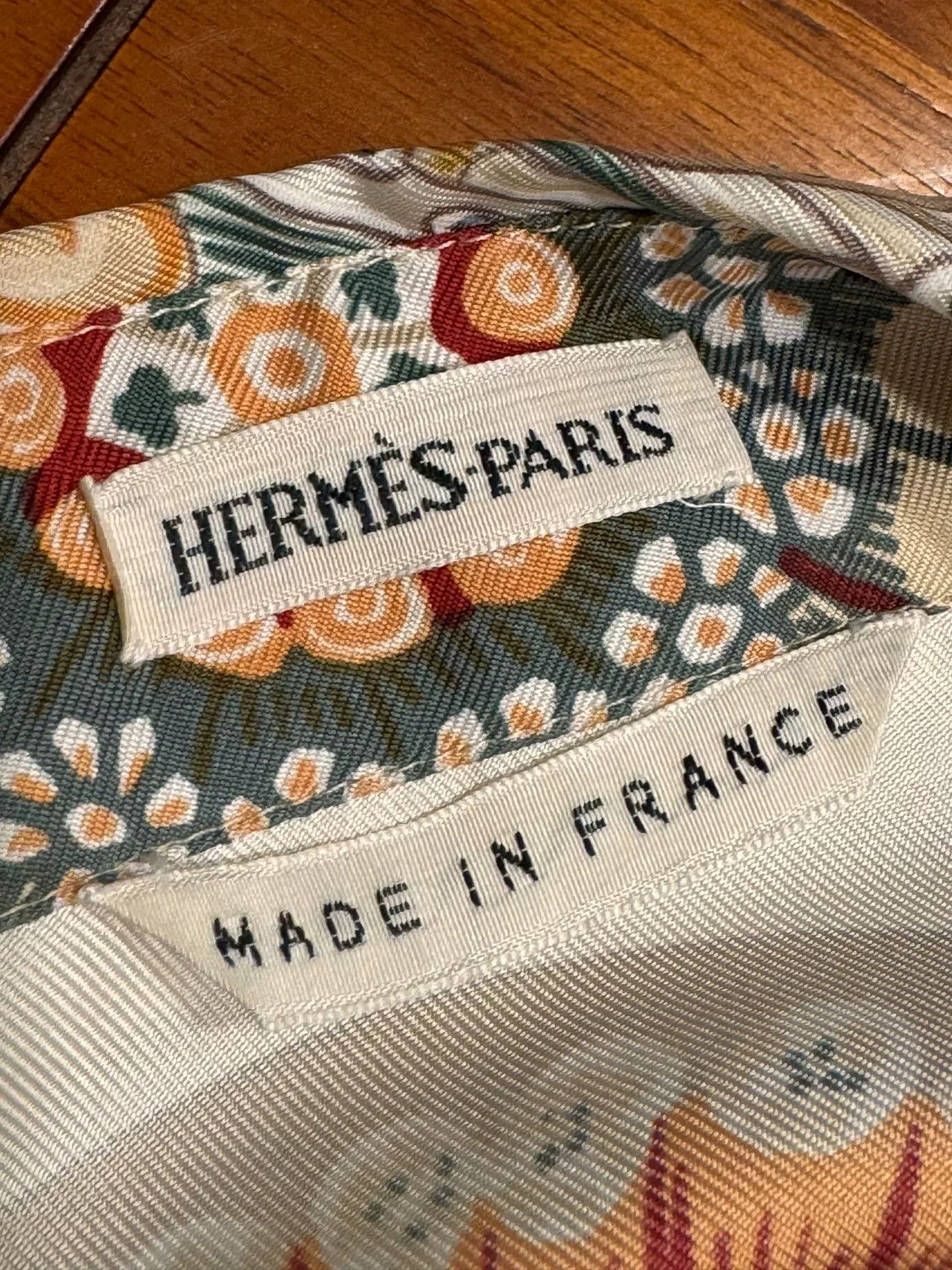 Hermes Hermes Vintage Floral Silk Shirt Size US M / EU 48-50 / 2 - 7 Thumbnail