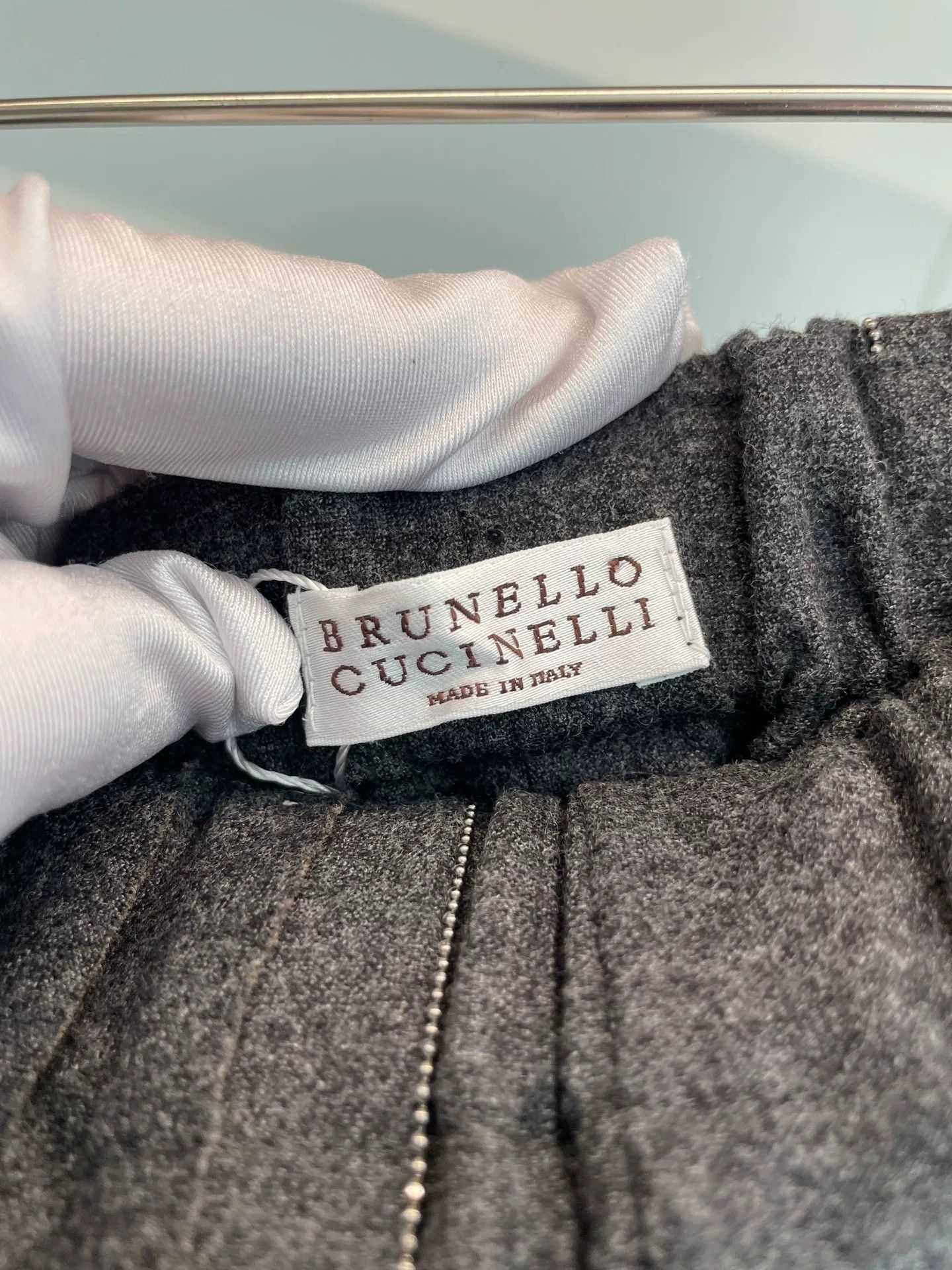 Brunello Cucinelli black gray embellished half skirt F38 code B Size 28" / US 6 / IT 42 - 2 Thumbnail