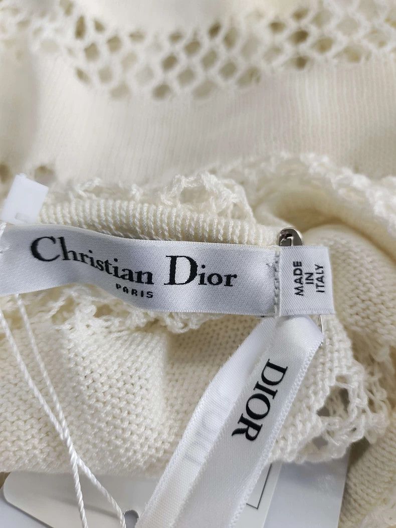 Dior Dior White Knit Hollow Out Top Size US XS / EU 42 / 0 - 3 Thumbnail