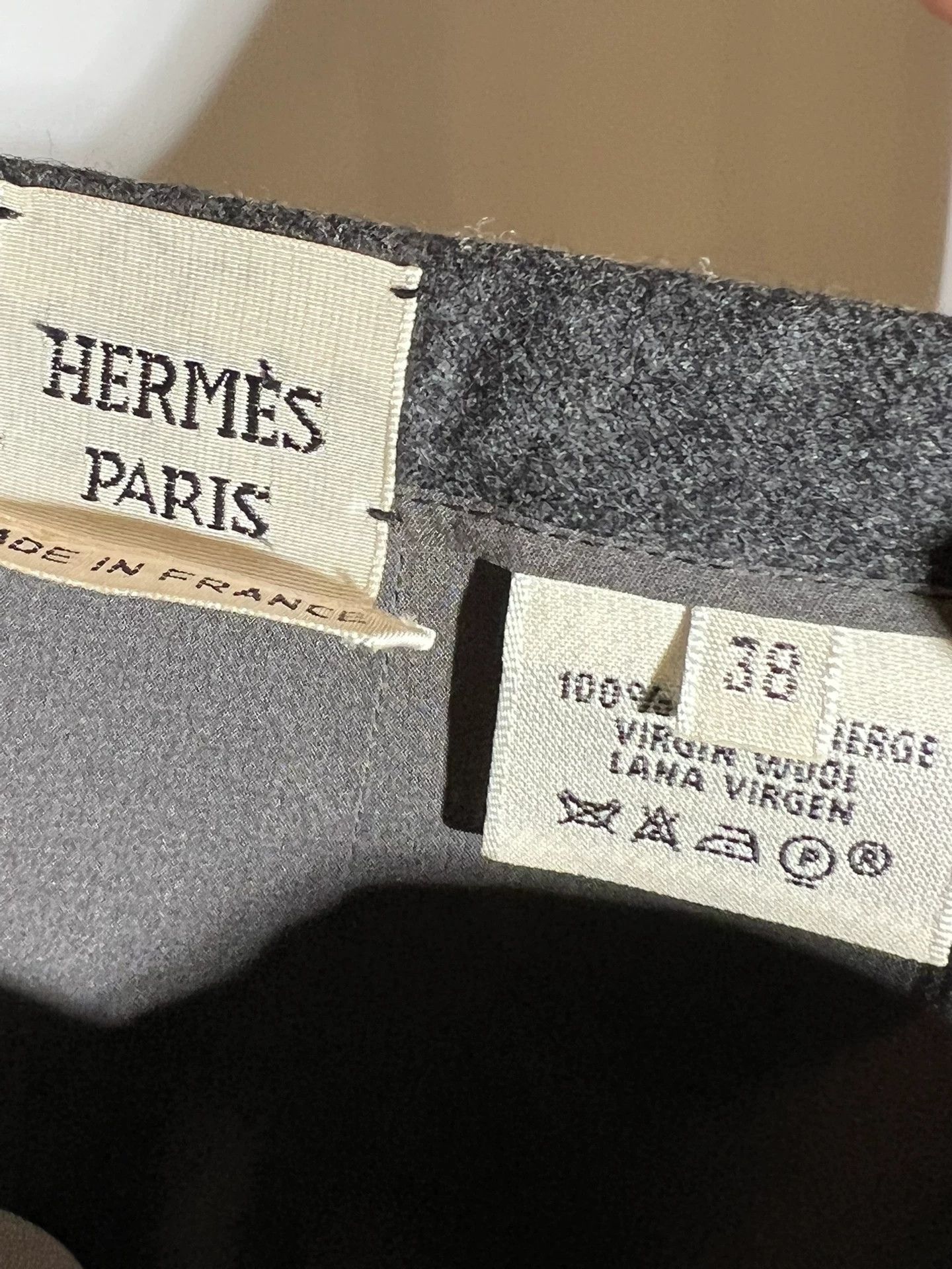 Hermes Hermes Gray Pleated Hem Skirt Size US 38 / EU 54 - 2 Thumbnail