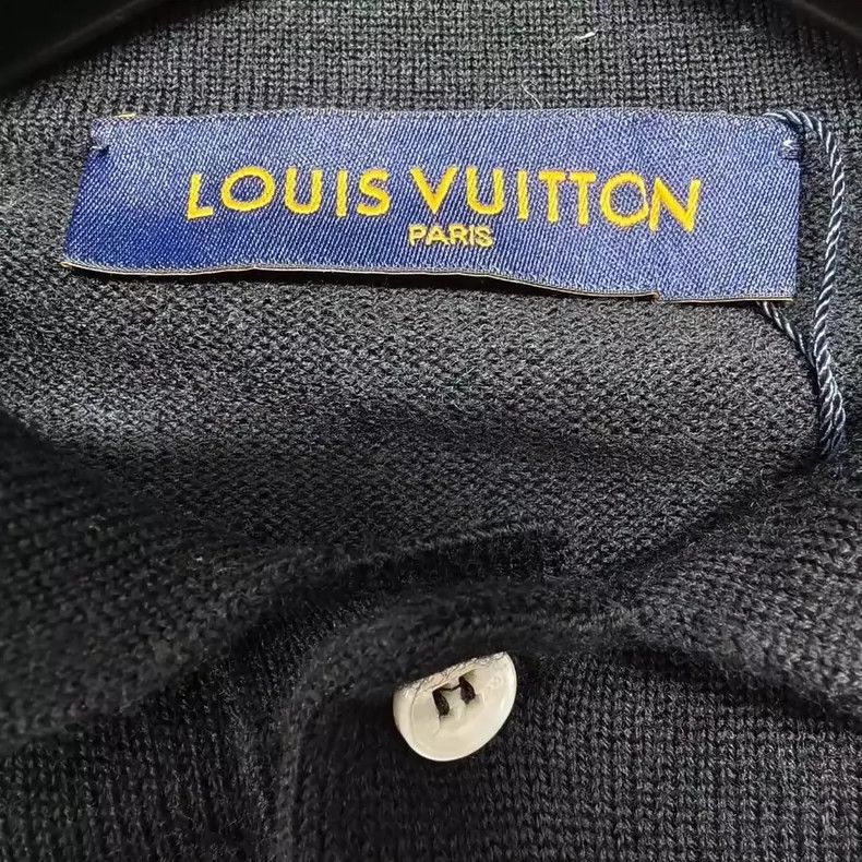 Louis Vuitton Louis Vuitton Peace Dove Knit Sweater XS Size US XS / EU 42 / 0 - 3 Thumbnail