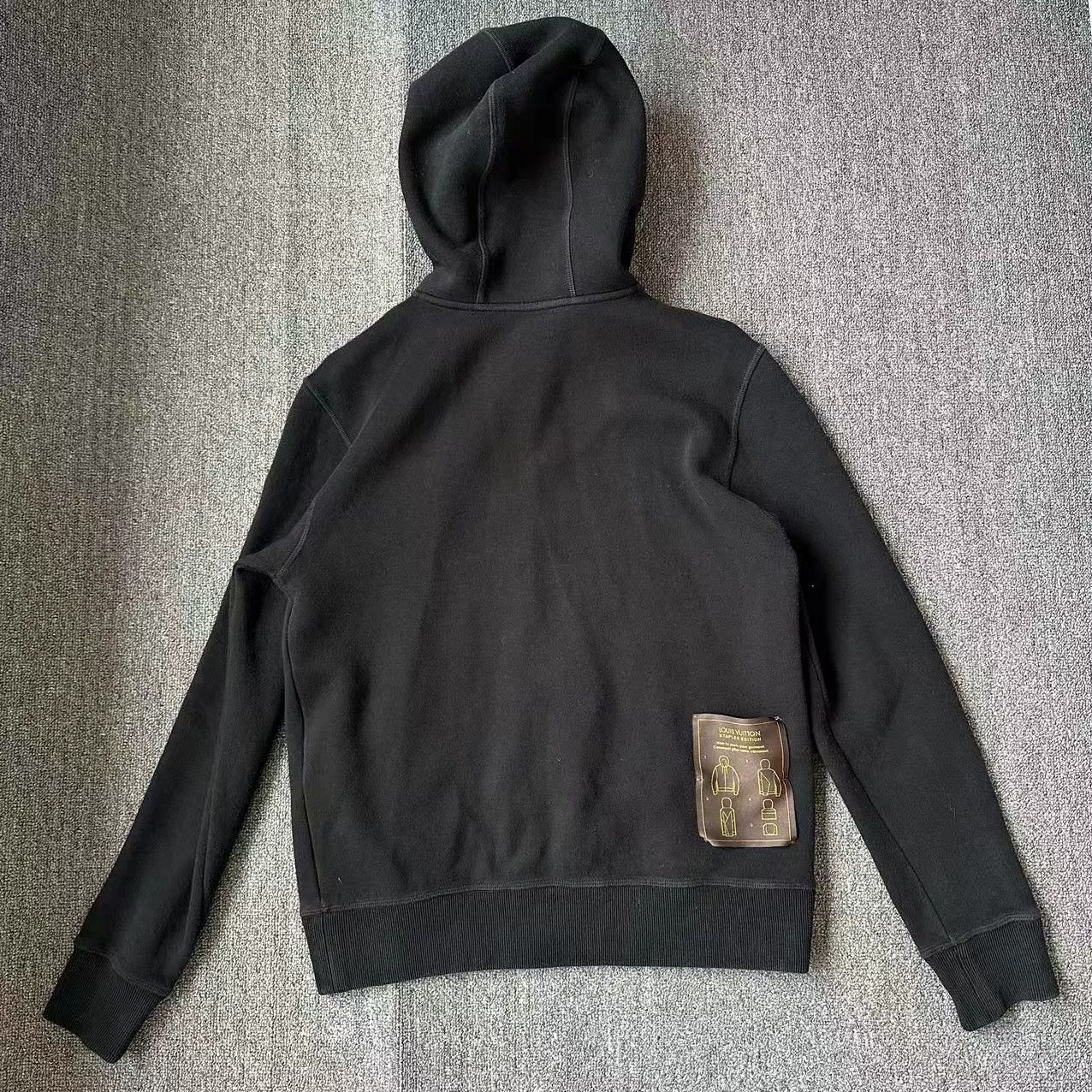 Louis Vuitton Louis Vuitton Black Hooded Jacket Size US S / EU 44-46 / 1 - 2 Thumbnail