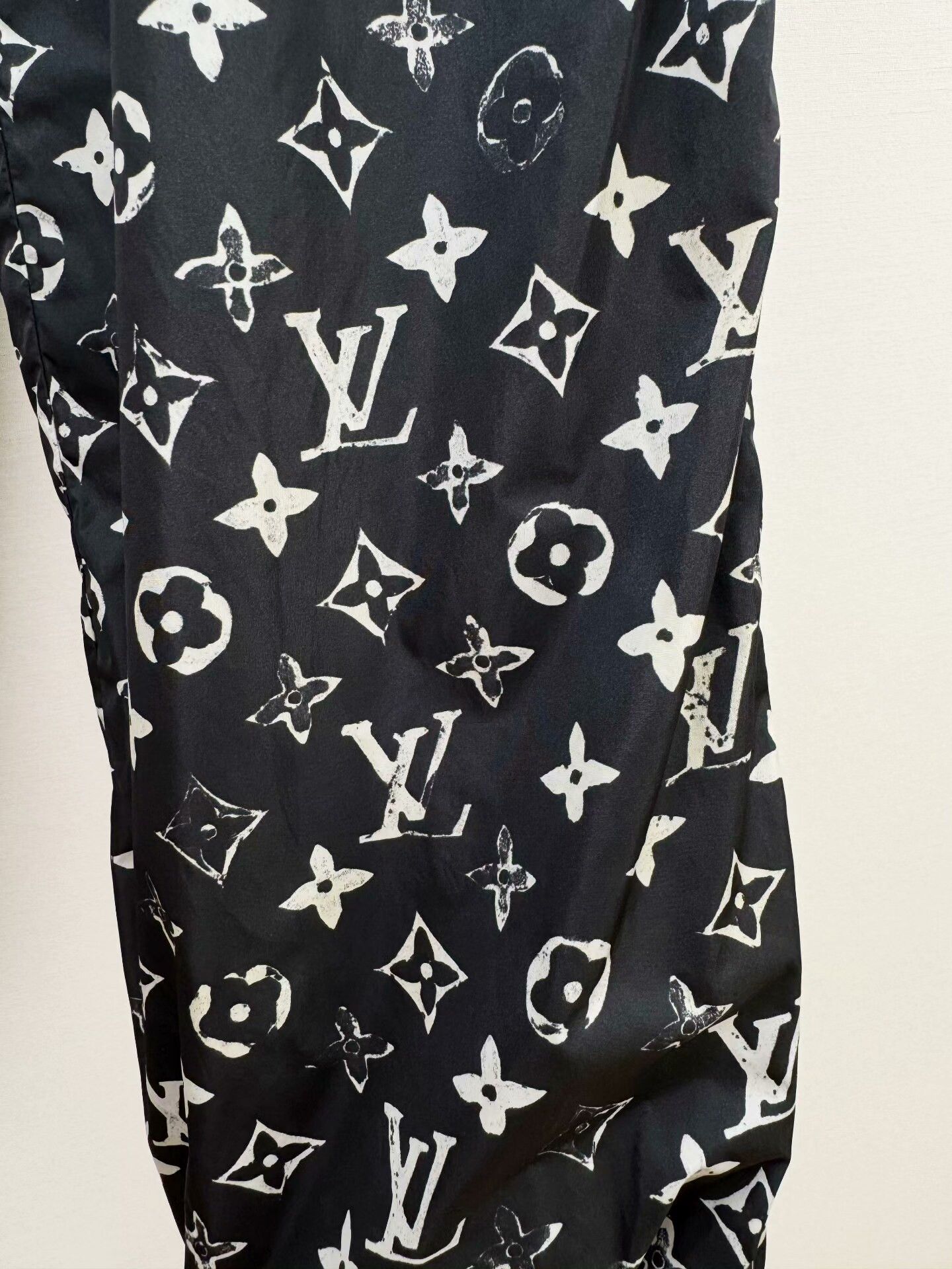 Louis Vuitton Louis Vuitton Monogram Track Pants Size US 38 / EU 54 - 5 Thumbnail