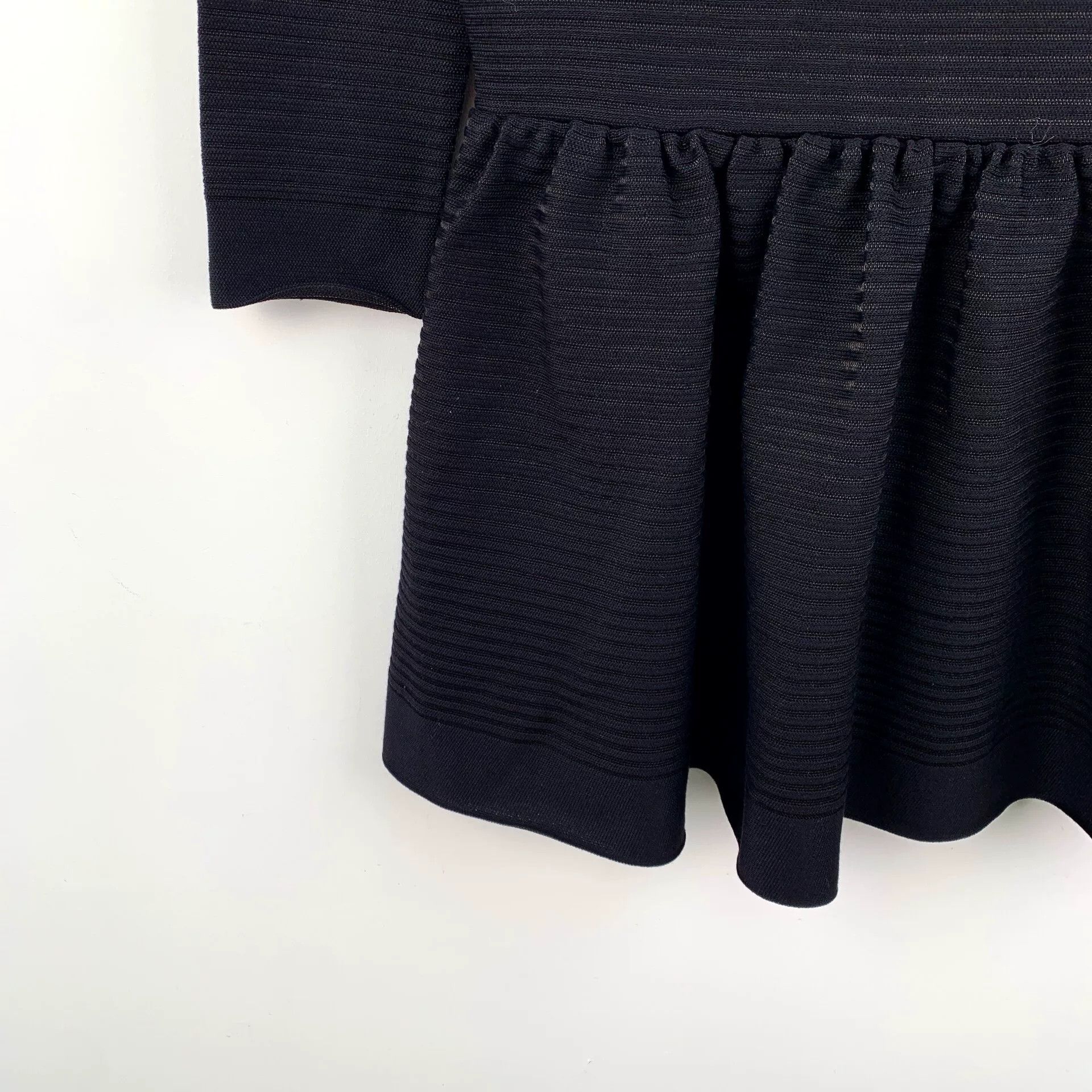 Dior black silk v-neck long sleeve dress Size US XS / EU 42 / 0 - 4 Thumbnail