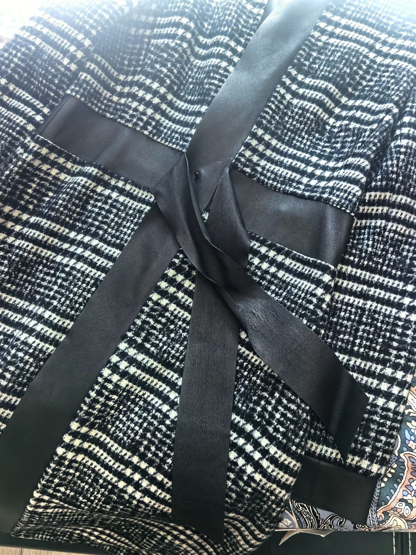 Valentino VALENTINO Houndstooth Wool Blend Coat Size US L / EU 52-54 / 3 - 9 Thumbnail
