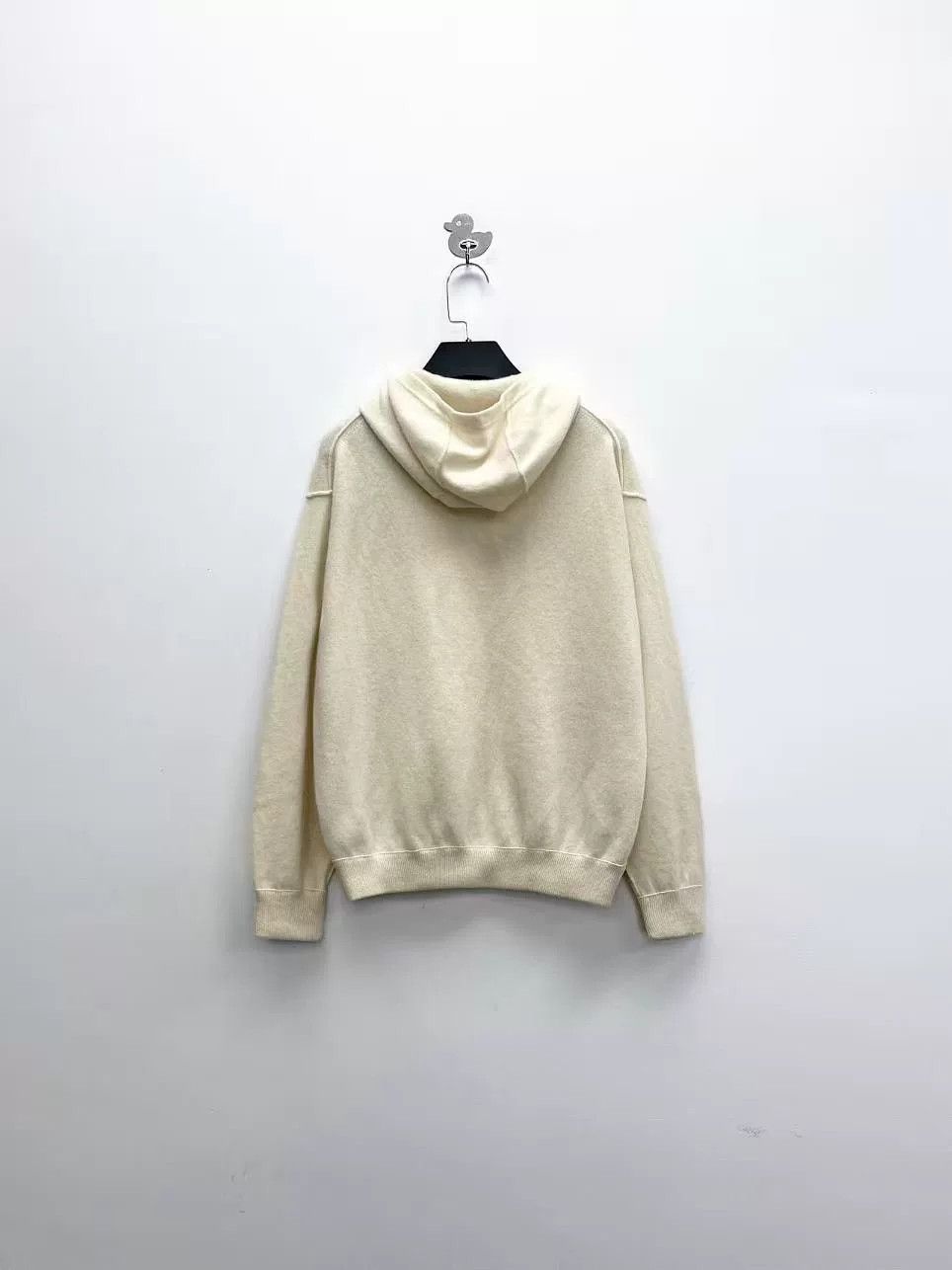 Louis Vuitton Louis Vuitton Beige Logo Hoodie XS Size US XS / EU 42 / 0 - 2 Thumbnail