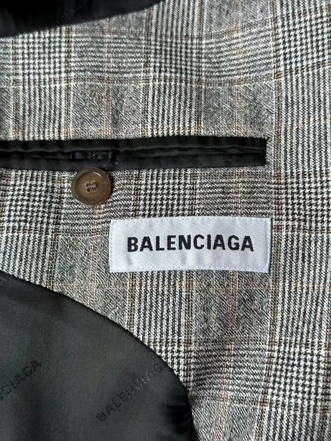 Balenciaga Balenciaga Checked Sleeve Badge Blazer Size US S / EU 44-46 / 1 - 3 Thumbnail