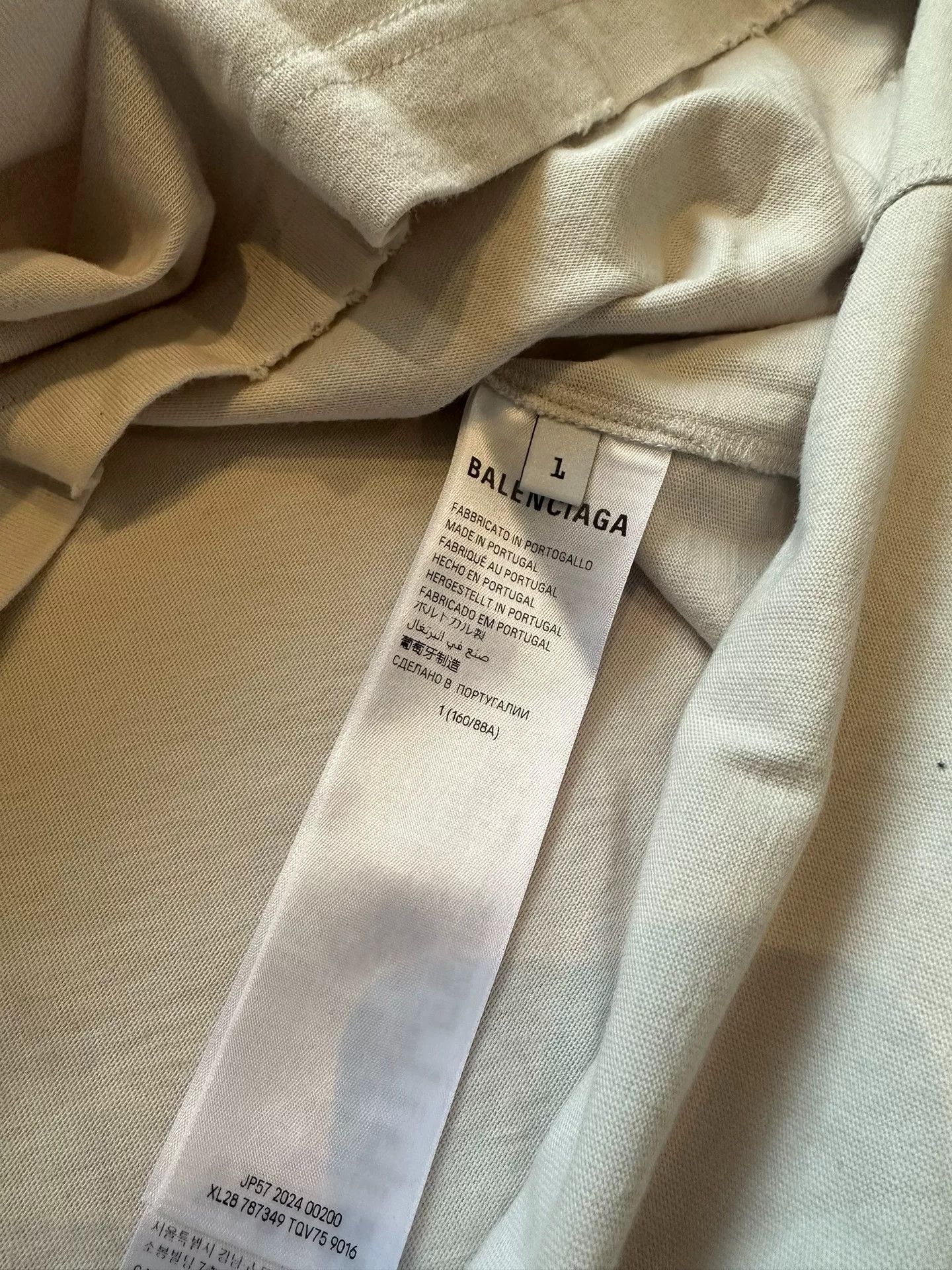 Balenciaga Balenciaga Ginza Tokyo Tower Tee Size US S / EU 44-46 / 1 - 3 Thumbnail