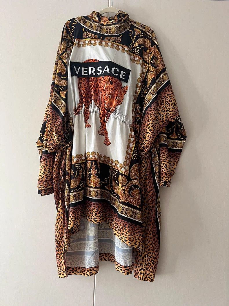 Versace Versace Runway Leopard Print Jacket Size US M / EU 48-50 / 2 - 2 Thumbnail