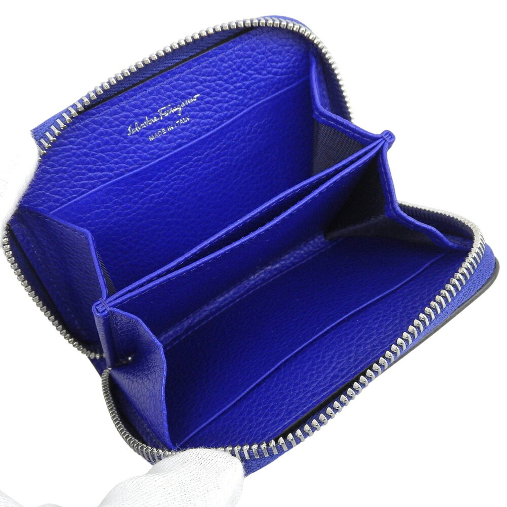 Salvatore Ferragamo Like new Salvatore Ferragamo Gancini round coin purse JL 22 0406 Size ONE SIZE - 3 Thumbnail