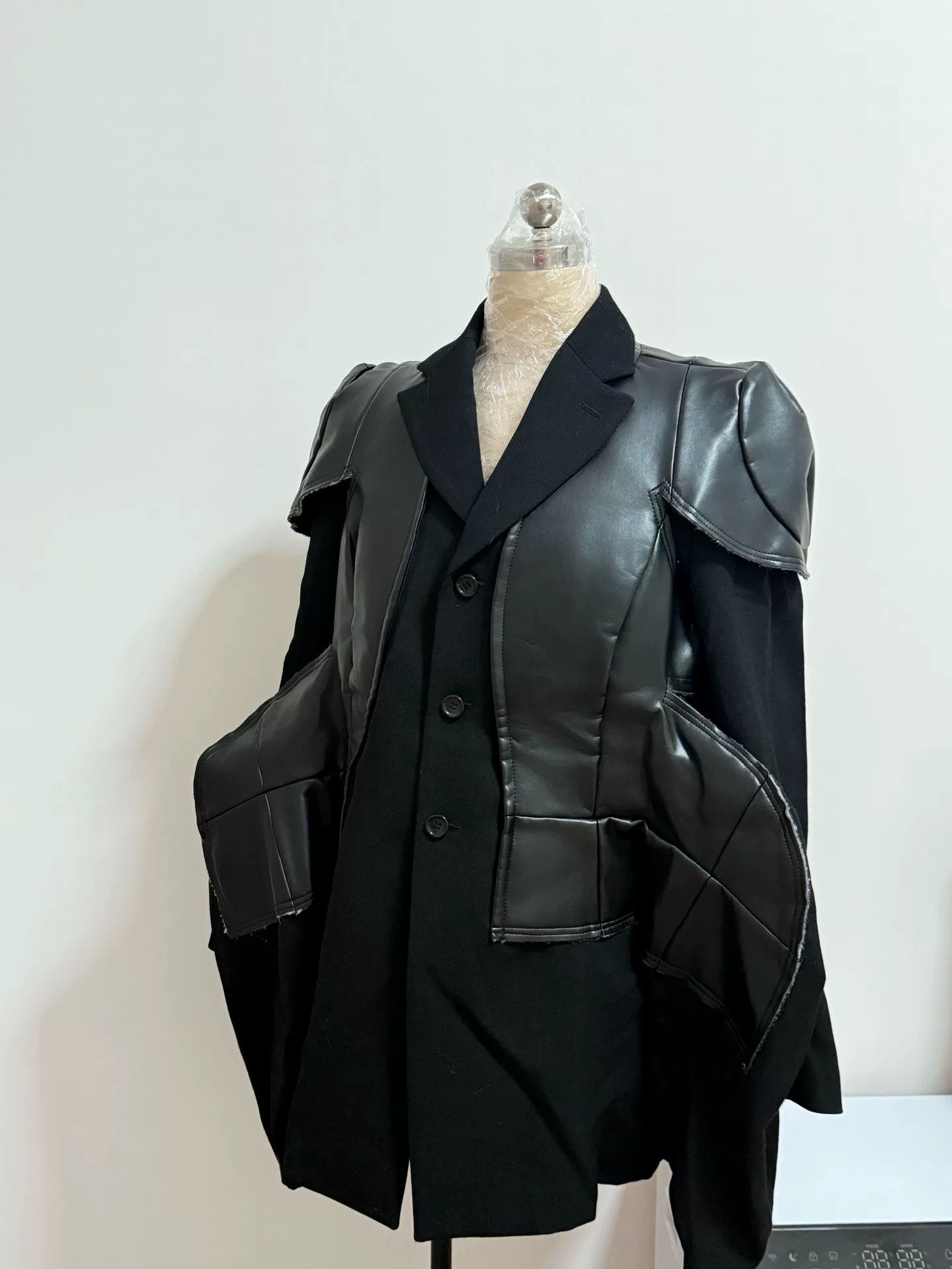 Comme des Garcons Comme des Garçons Deconstructed Blazer Size US L / EU 52-54 / 3 - 2 Thumbnail