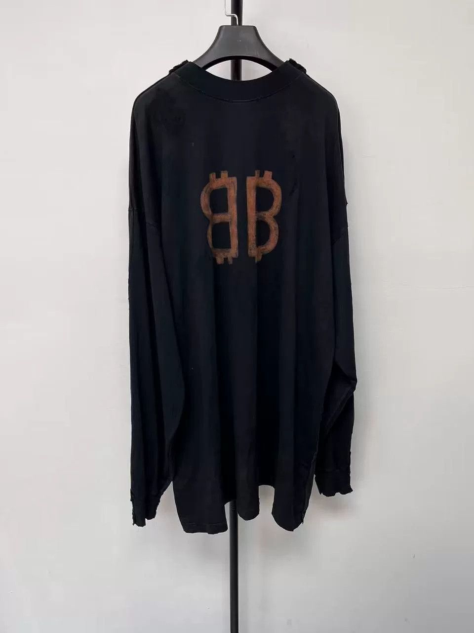 Balenciaga Balenciaga Logo Print Loose Long Sleeve T-shirt Size US XS / EU 42 / 0 - 2 Thumbnail