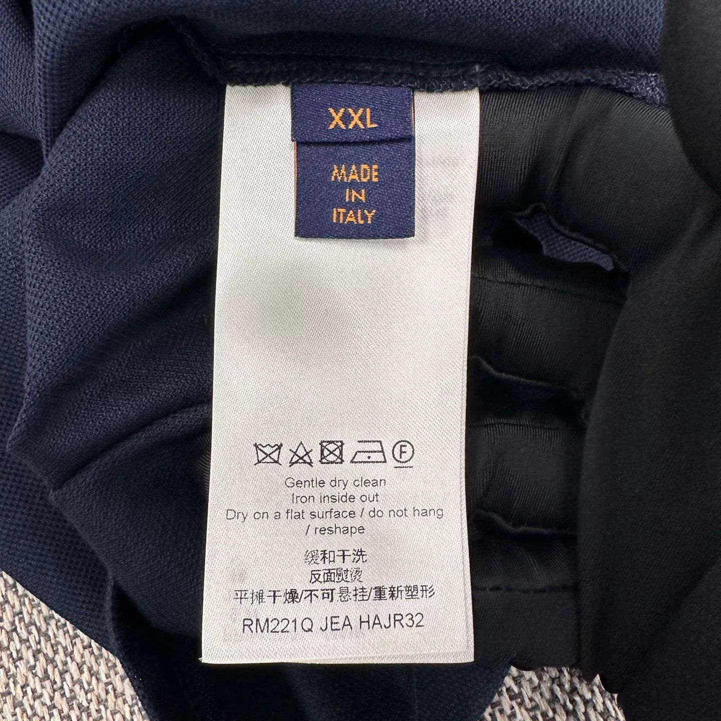 Louis Vuitton Louis Vuitton Men's Solid Polo Shirt Size US XXL / EU 58 / 5 - 8 Thumbnail