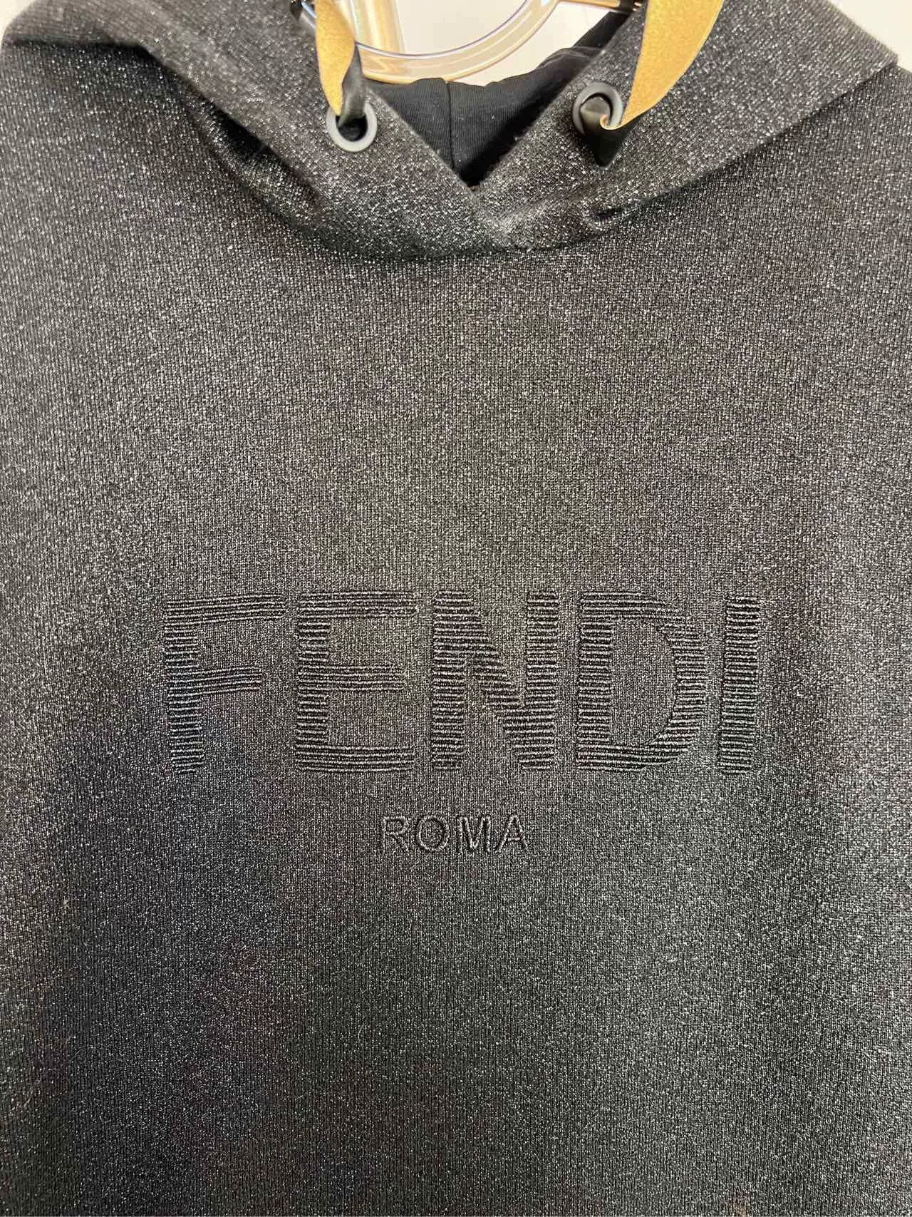 Fendi Fendi Women's Black Logo Hoodie XXS Size US XXS / EU 40 - 4 Thumbnail