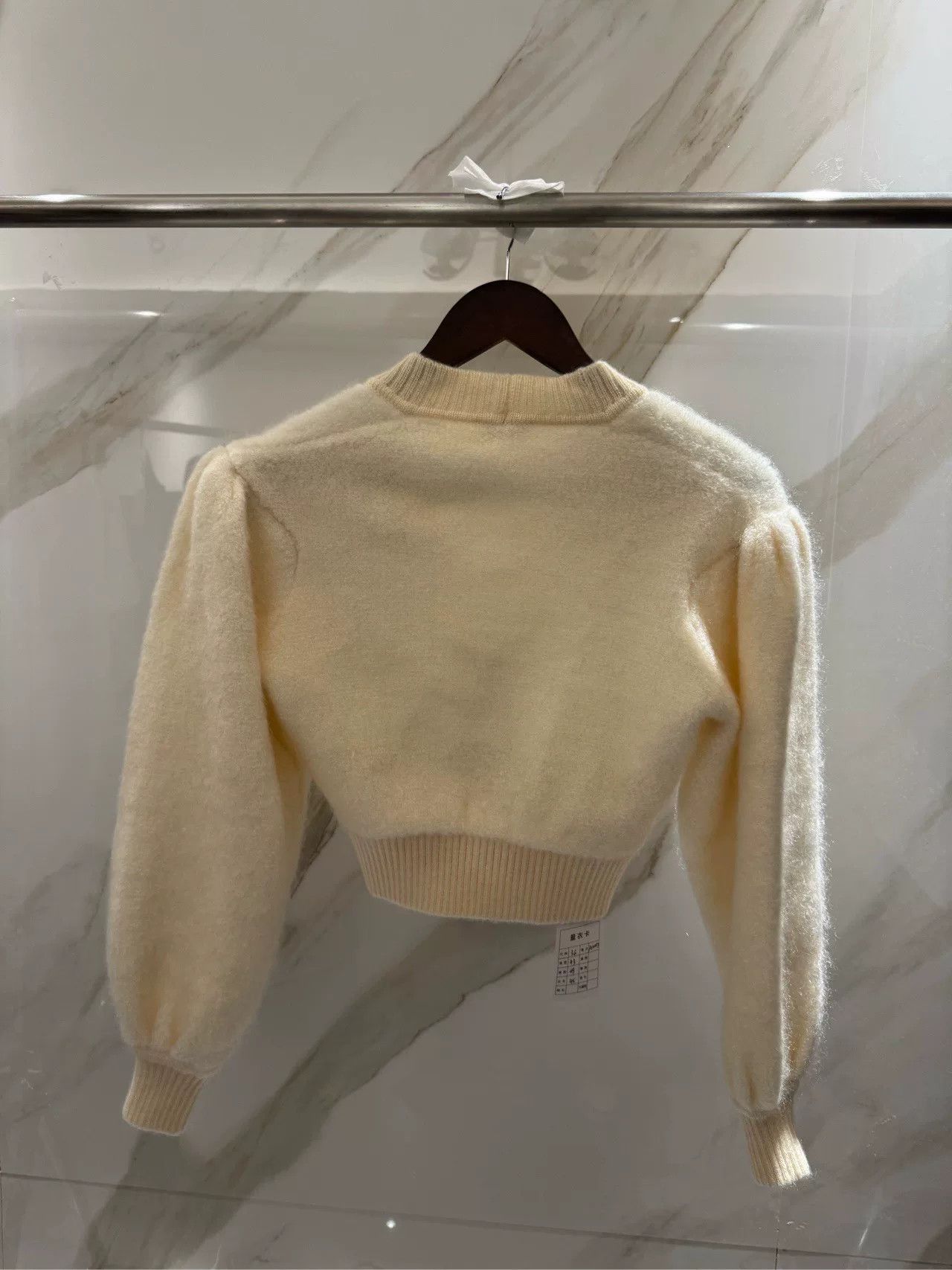 Fendi Fendi White Mohair Cardigan Size 36 Size US XS / EU 42 / 0 - 2 Thumbnail