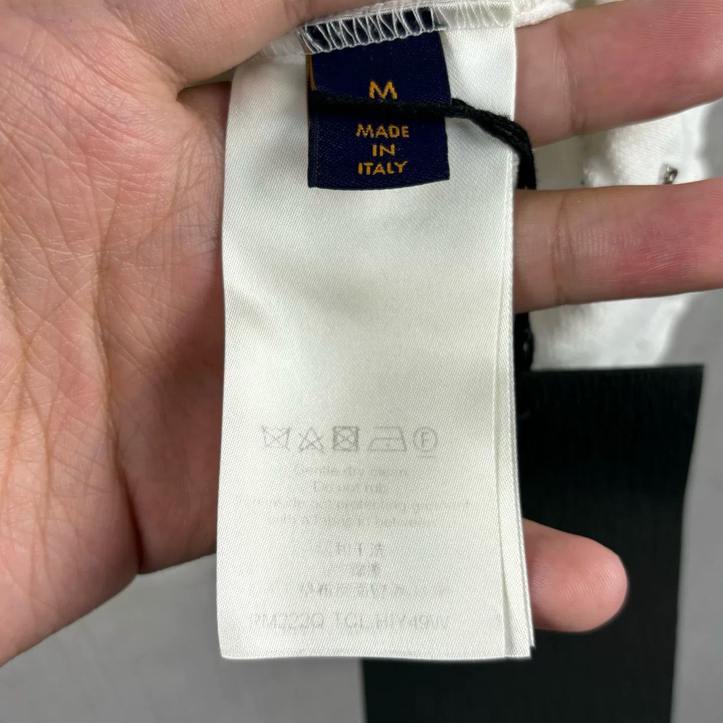 Louis Vuitton Louis Vuitton Monogram 3D Pocket Tee Size US M / EU 48-50 / 2 - 5 Thumbnail