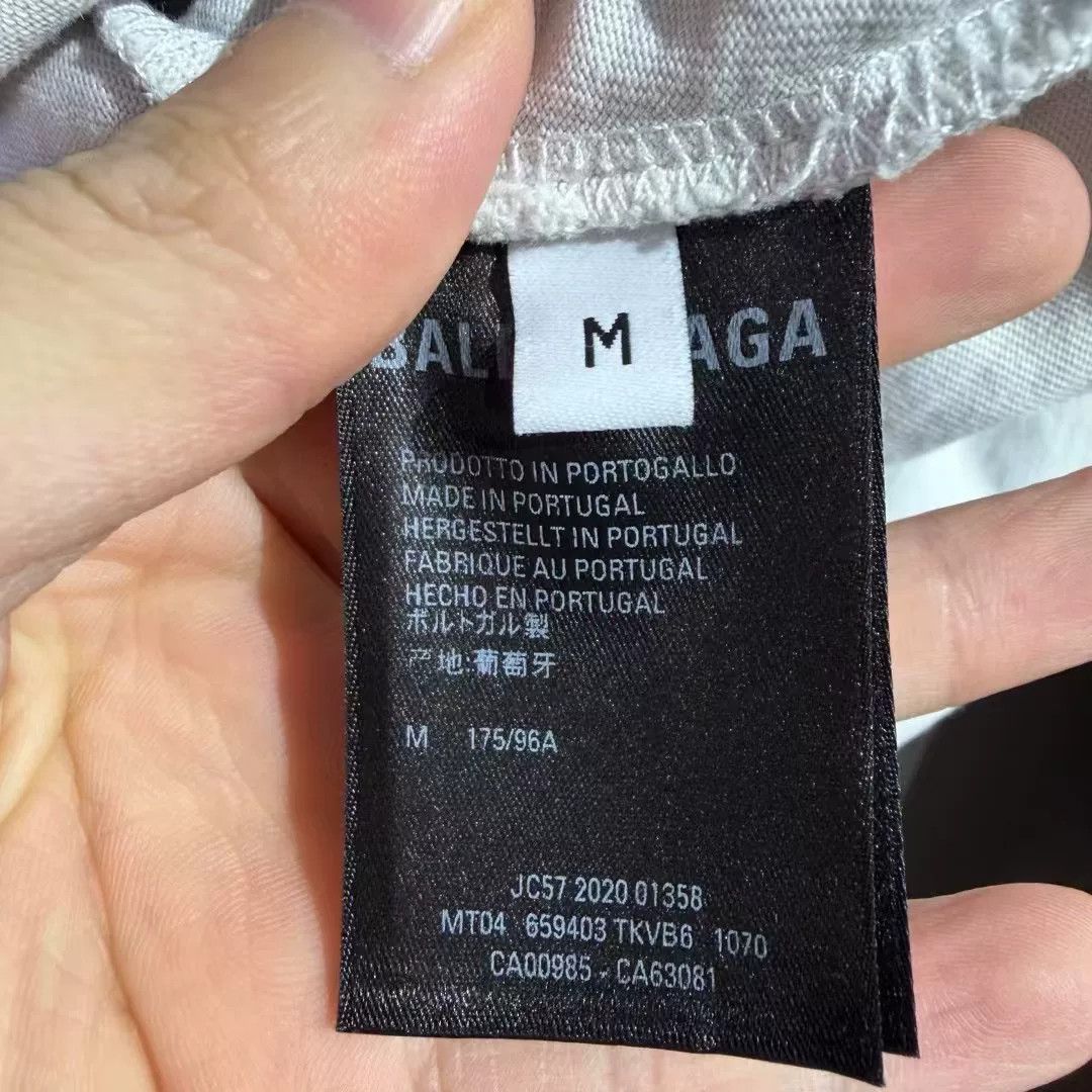 Balenciaga Balenciaga Distressed Hooded Sweatshirt Size US M / EU 48-50 / 2 - 5 Thumbnail