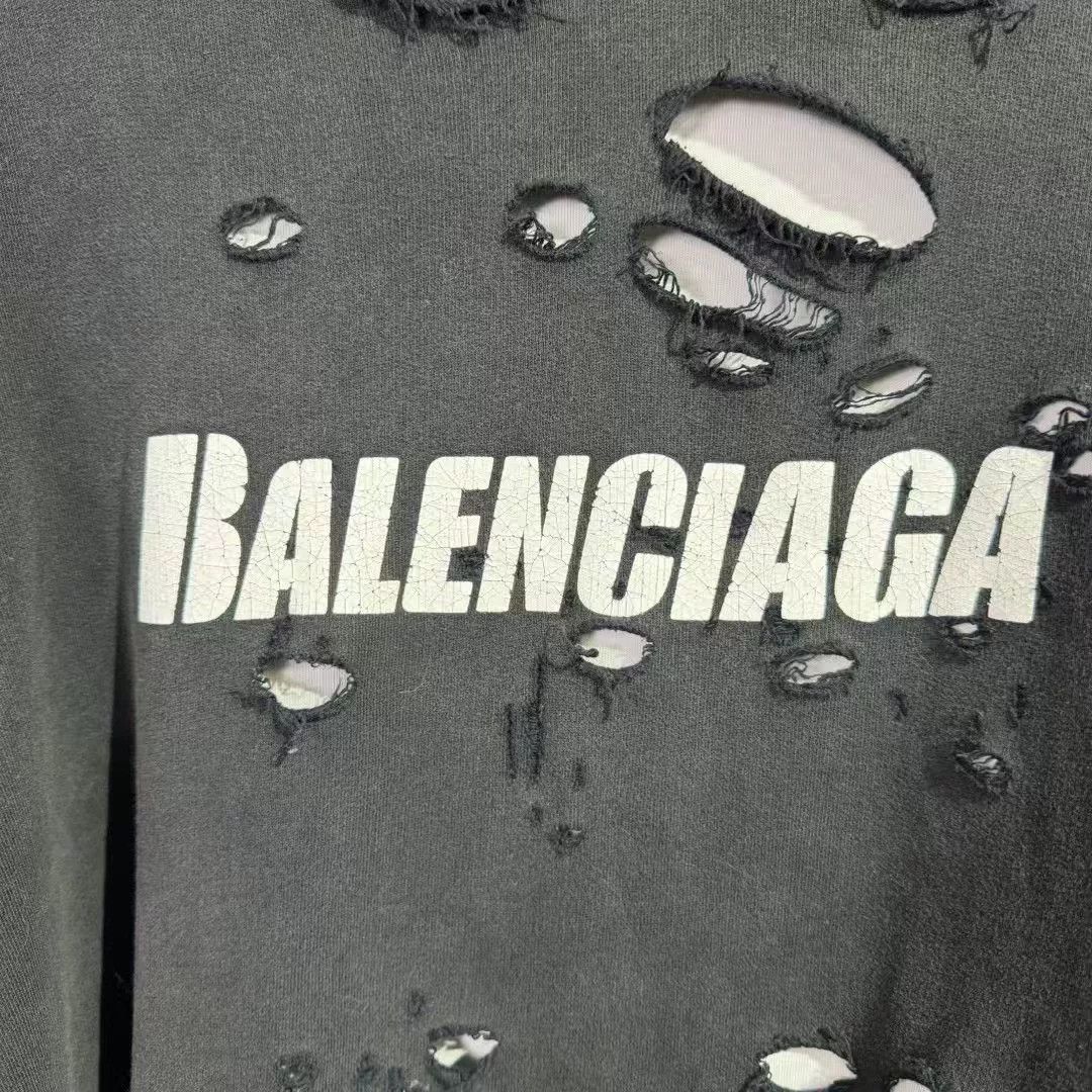 Balenciaga Balenciaga Distressed Hooded Sweatshirt Size US M / EU 48-50 / 2 - 3 Thumbnail