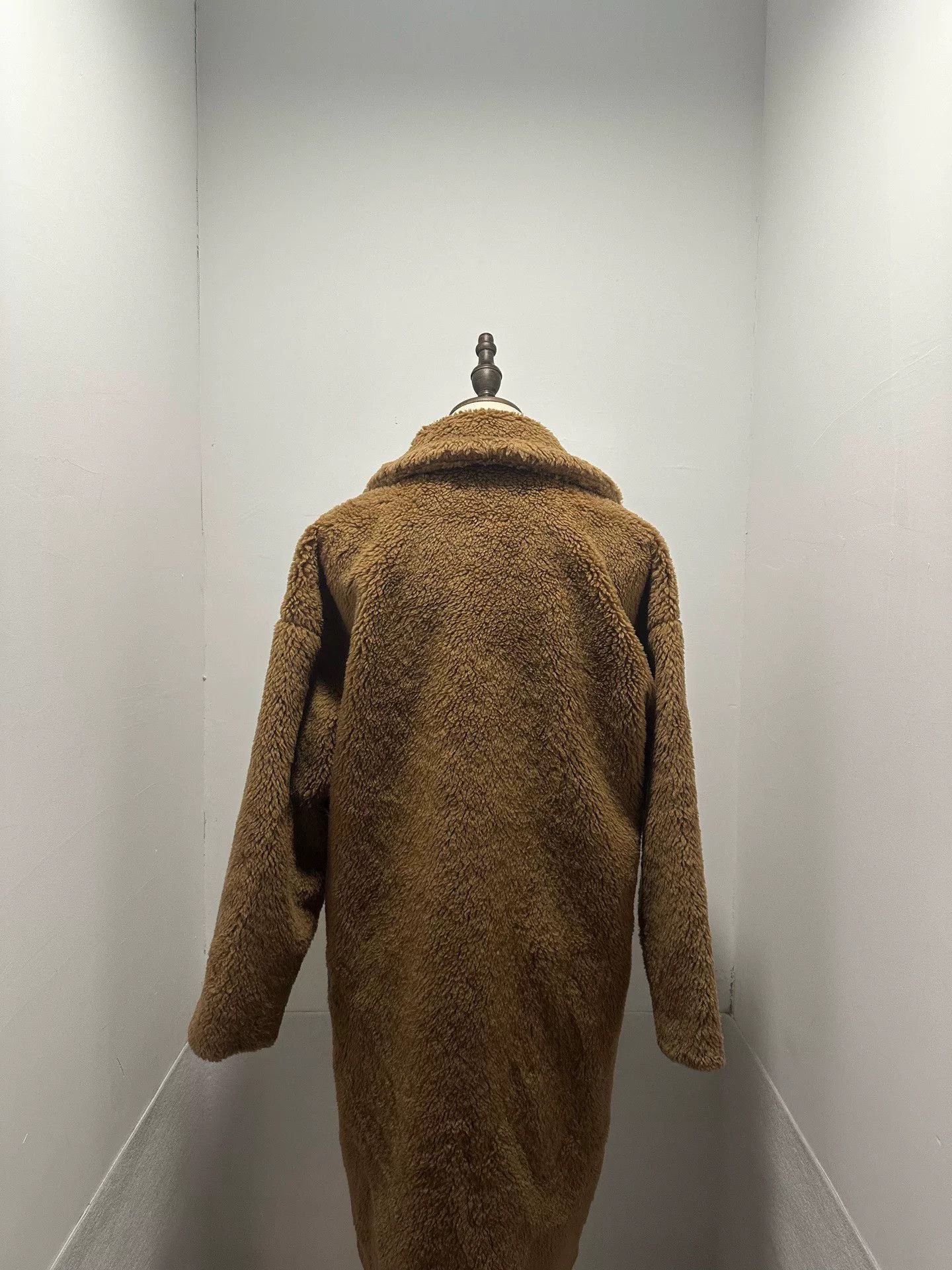 Max Mara Maxmara Weekend Teddy Coat Size US S / EU 44-46 / 1 - 2 Thumbnail