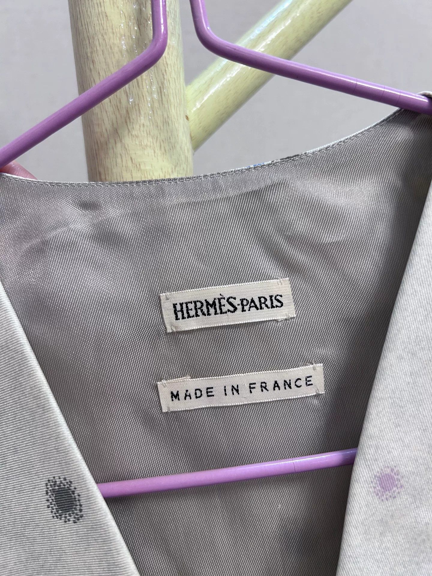 Hermes hermès vintage silk vest with polka dots Size US M / EU 48-50 / 2 - 4 Thumbnail