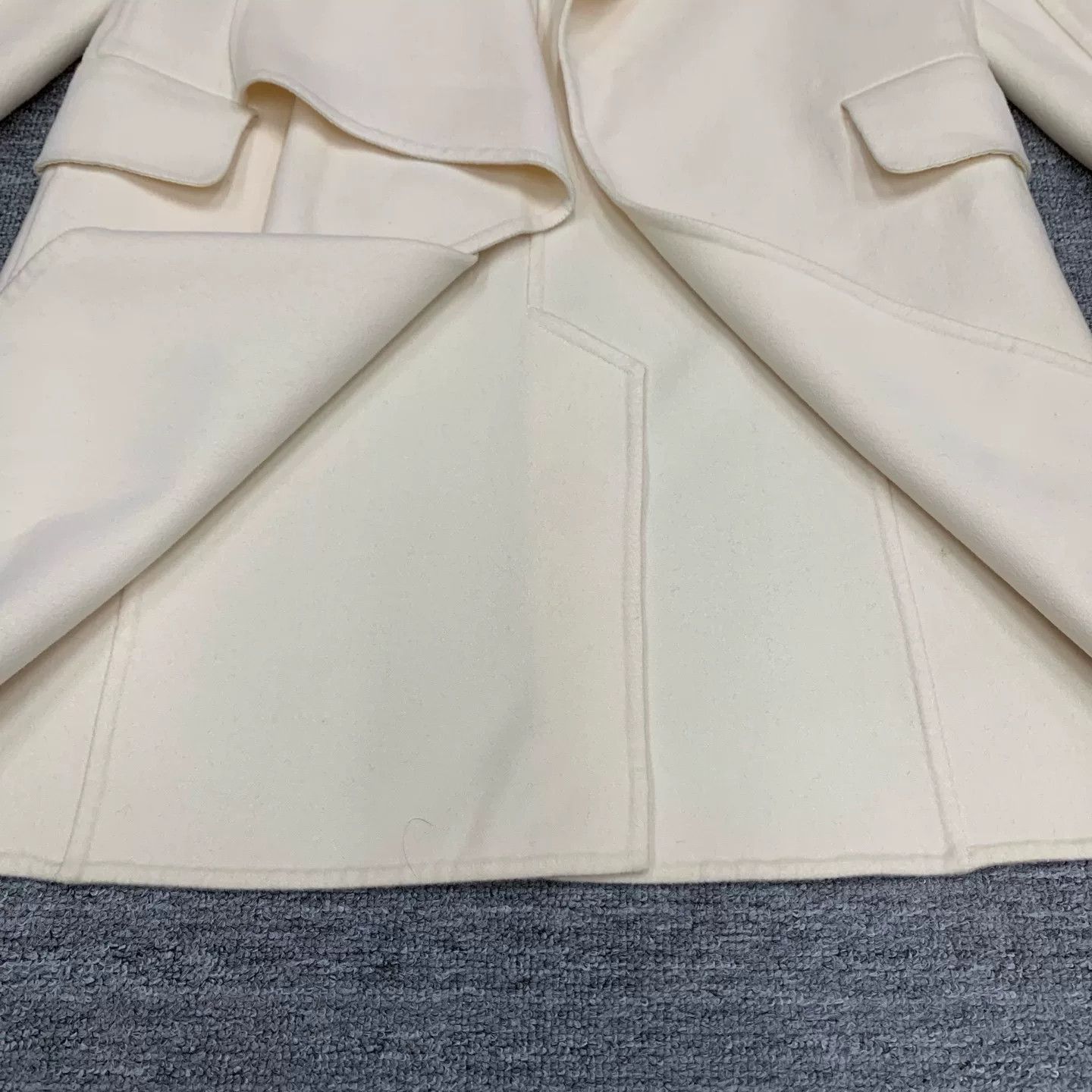 Max Mara Max Mara White Collar Belted Coat Size US XXS / EU 40 - 8 Thumbnail