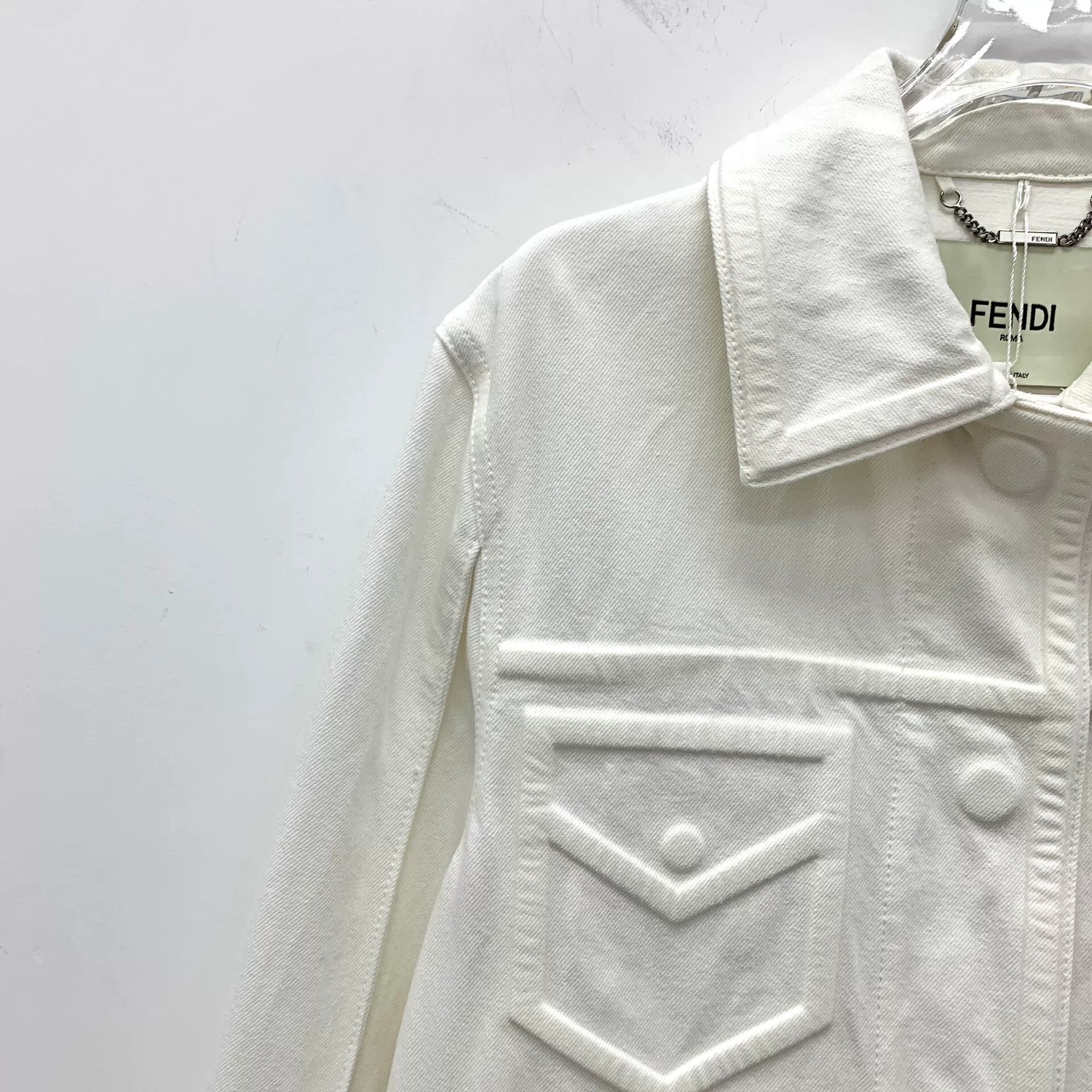 Fendi fendi white pocket embossed cotton jacket Size US XS / EU 42 / 0 - 3 Thumbnail