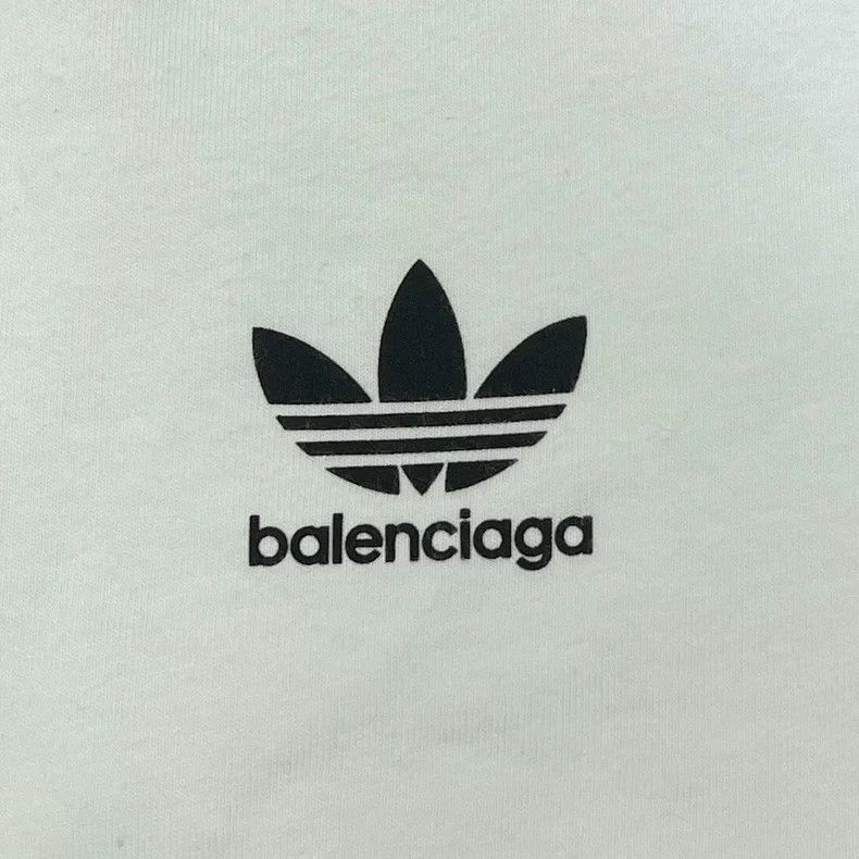 Balenciaga Adidas Balenciaga Striped Distressed Sweatshirt Size US M / EU 48-50 / 2 - 4 Thumbnail