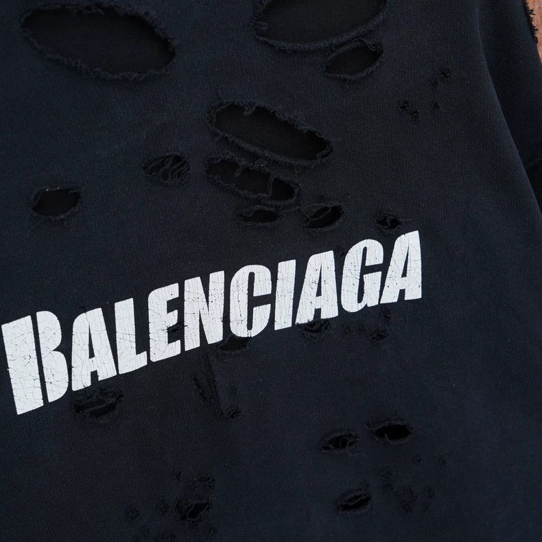 Balenciaga Balenciaga Black Distressed Hole Hoodie Size US XXS / EU 40 - 3 Thumbnail