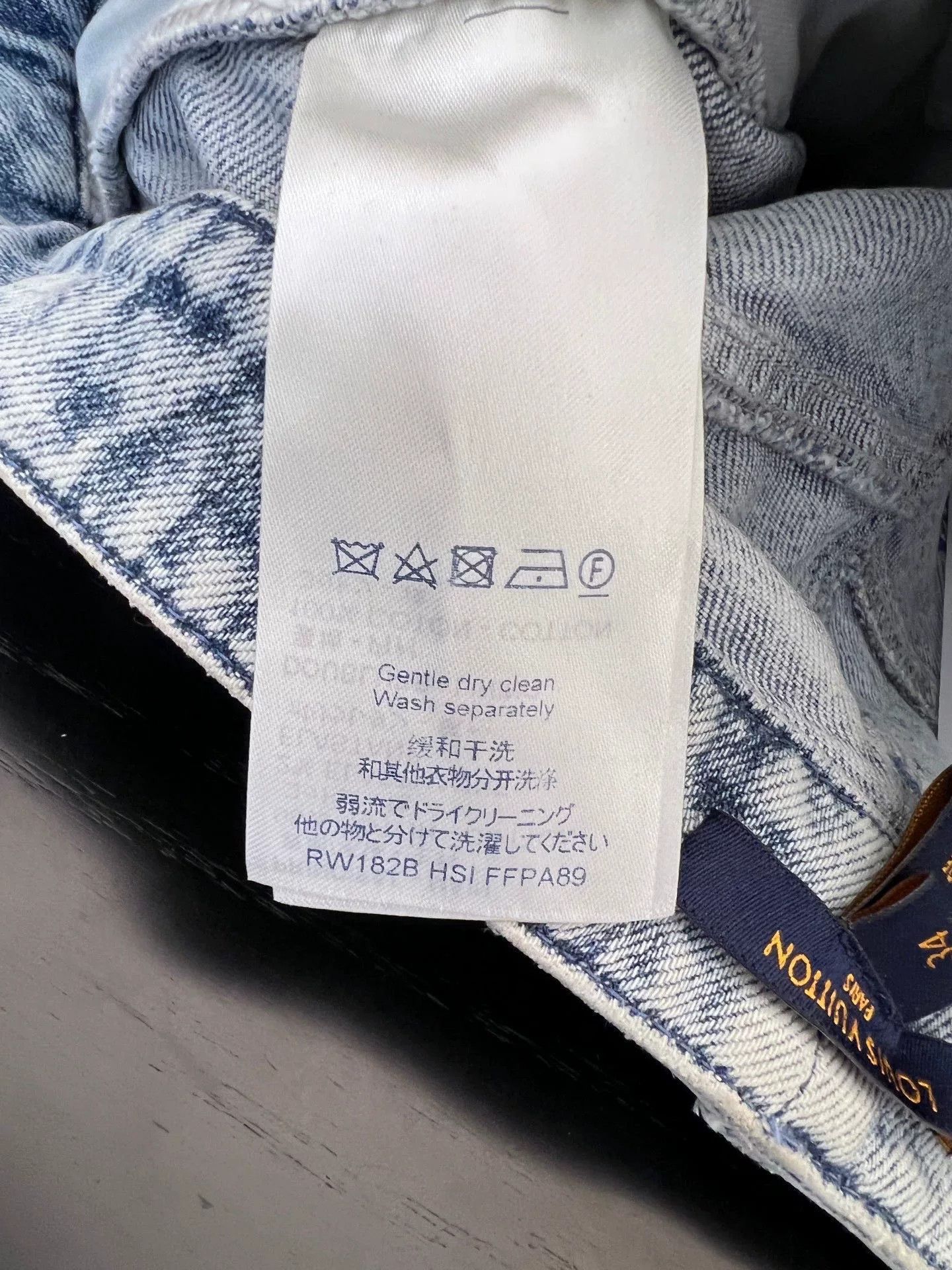 Louis Vuitton Louis Vuitton Monogram Light Wash Denim Jeans Size US 34 / EU 50 - 8 Thumbnail
