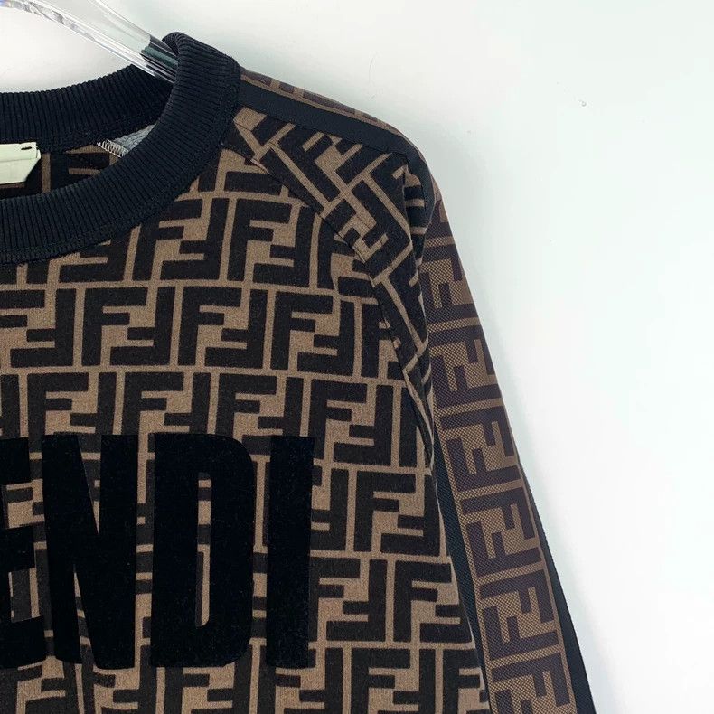 Fendi Fendi Logo All-over Print Cotton Crewneck Long-sleeve Sweatshirt Size US S / EU 44-46 / 1 - 3 Thumbnail