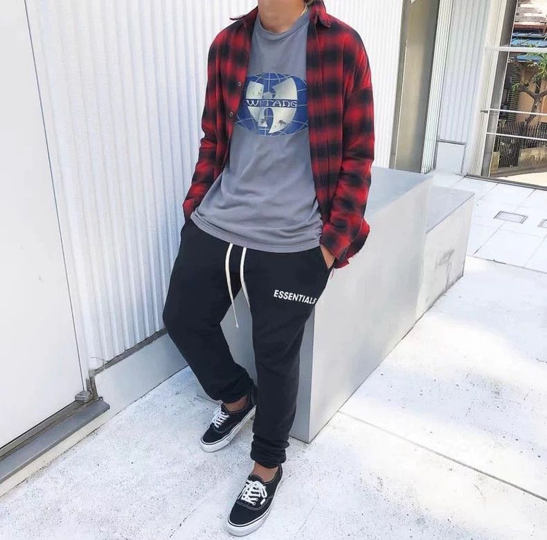 Fear of God Fear of God 4th Maxfield 1of15 Red Shirt Size US S / EU 44-46 / 1 - 6 Thumbnail