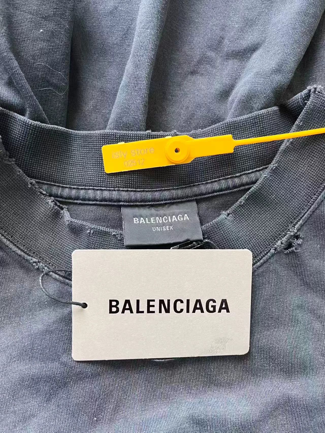 Balenciaga Balenciaga Printed Loose Short Sleeve T-Shirt Size US L / EU 52-54 / 3 - 4 Thumbnail