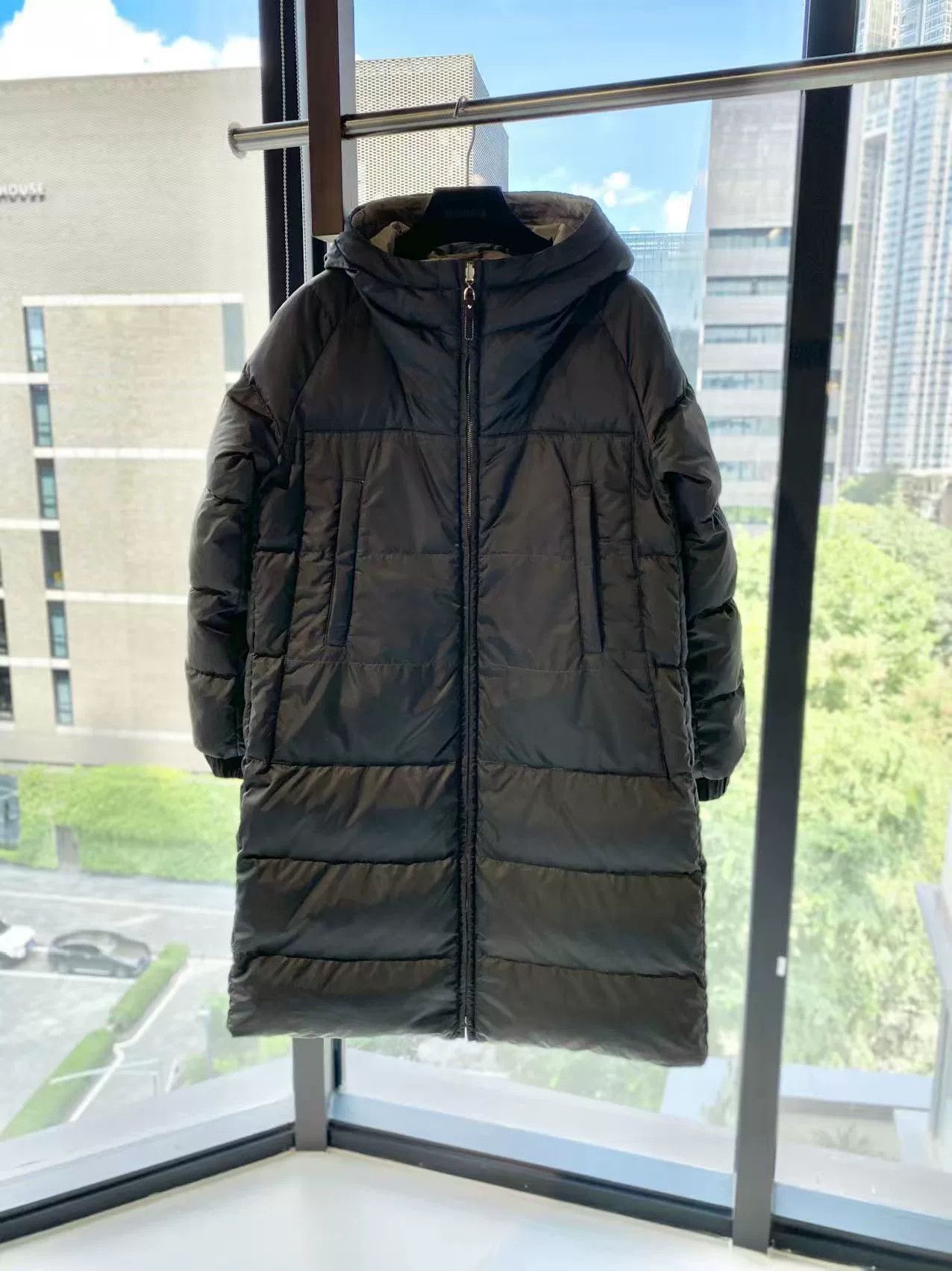 Max Mara MaxMara Brown Long Down Coat Size US XS / EU 42 / 0 - 4 Thumbnail