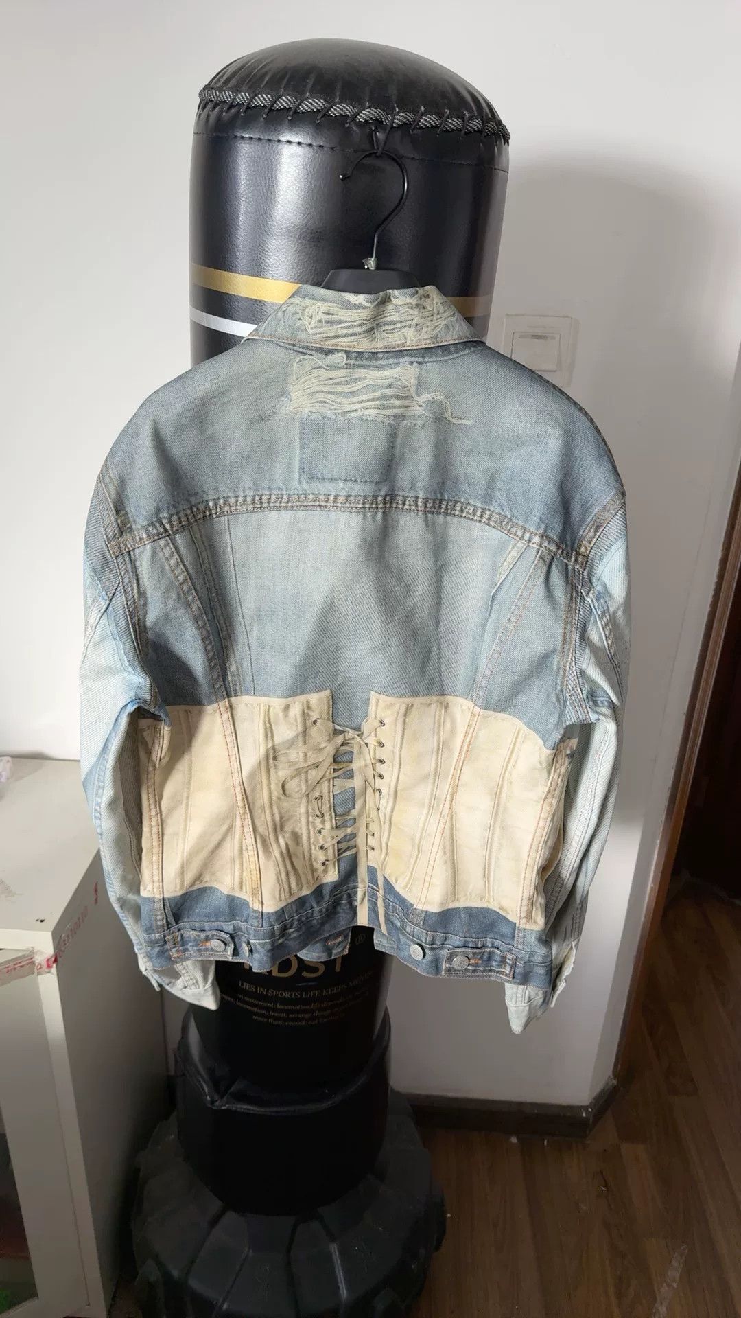 Acne Studios Acne Studios Women's Denim Print Jacket Size US XL / EU 56 / 4 - 3 Thumbnail